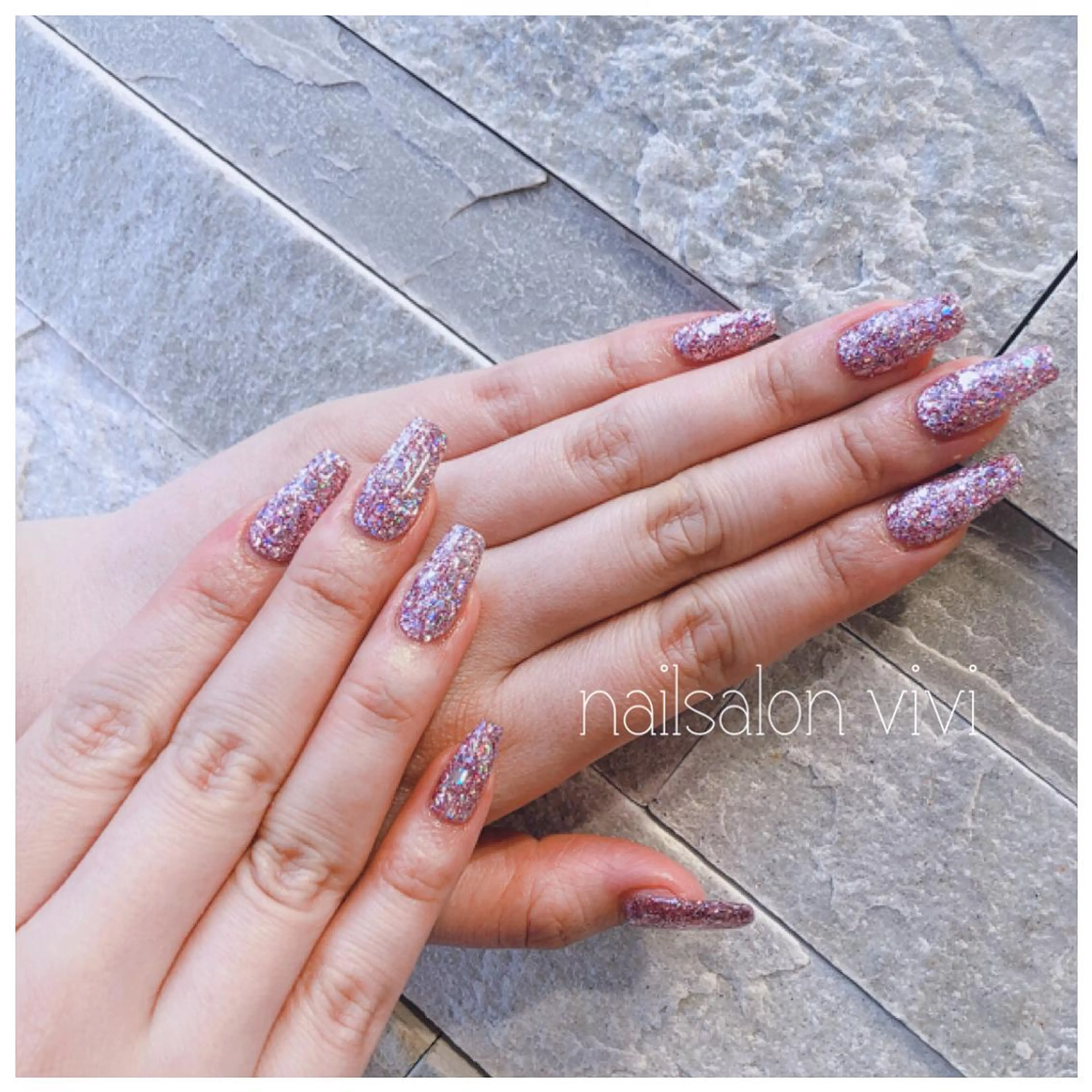 ネイル ＶＩＶＩ nailsalonのネイルデザイン