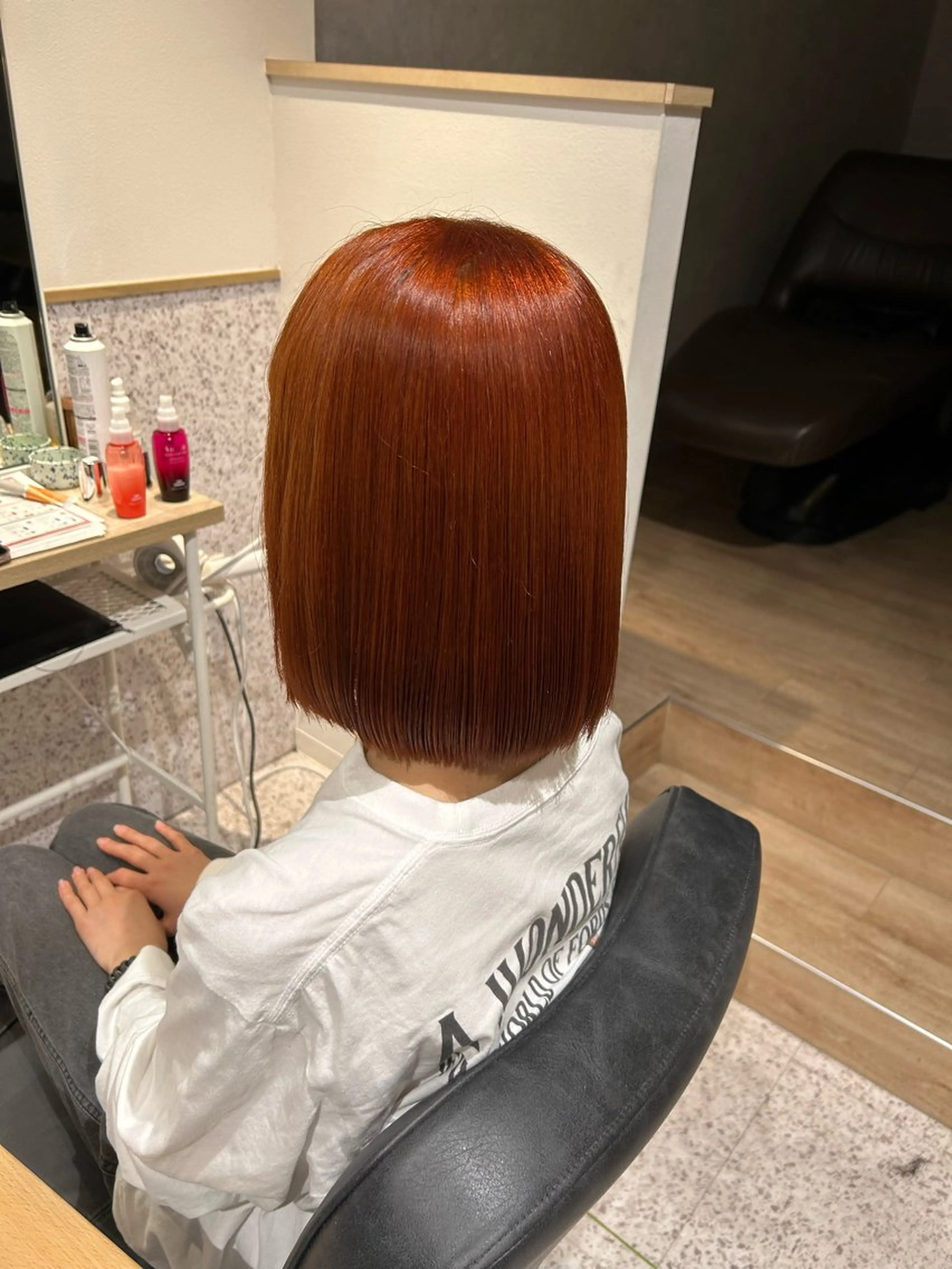 カラー ダブルカラー イヤリングカラー ハイトーンカラー インナーカラー 髪質改善 ヘアカラー ♡ハイトーン★ ネイル/しの♡のヘアスタイル