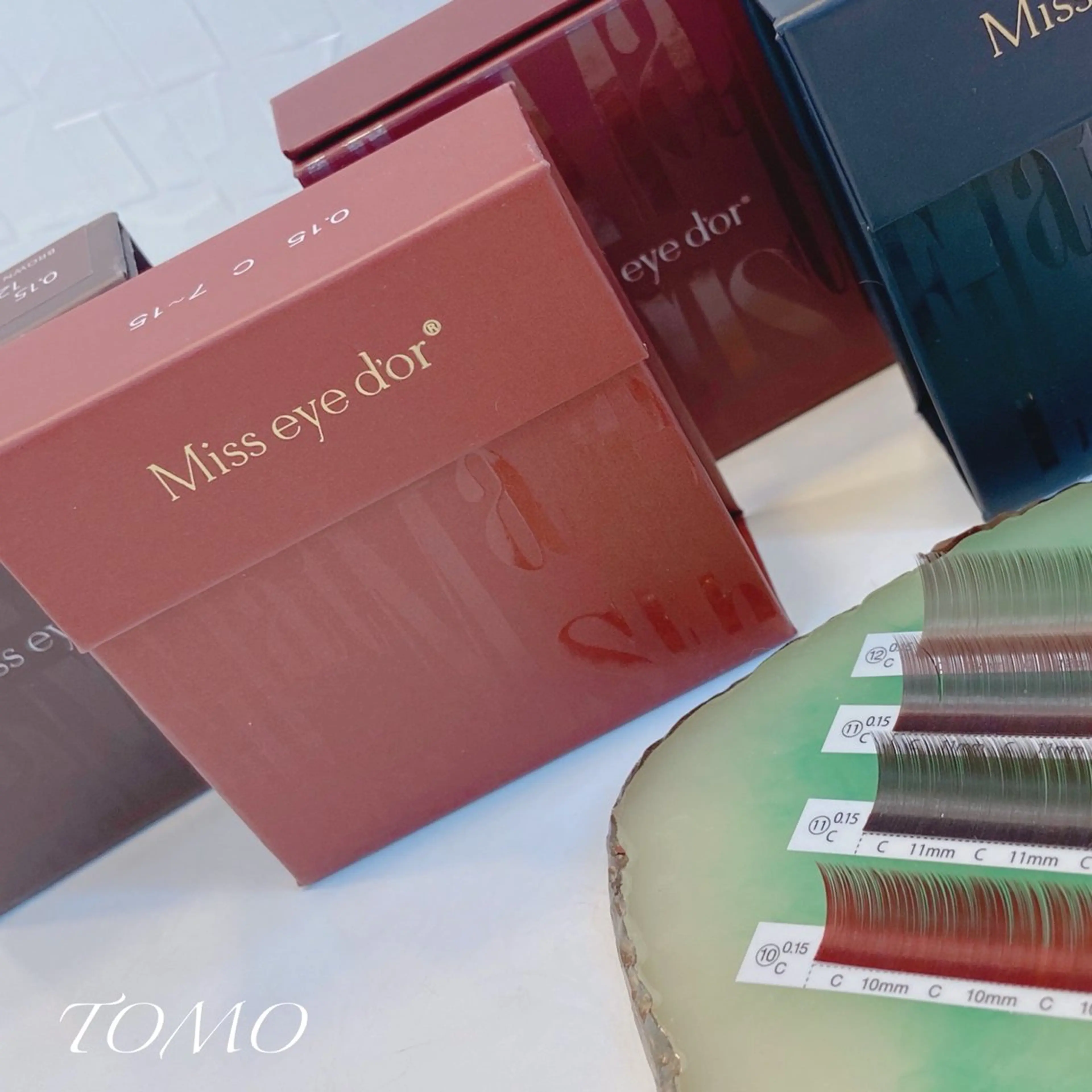 マツエク・マツパ バインドロック 束感まつ毛 カラーマツエク フラットラッシュ 韓国風マツエク eneru by arto🌻TOMOのマツエク・マツパデザイン