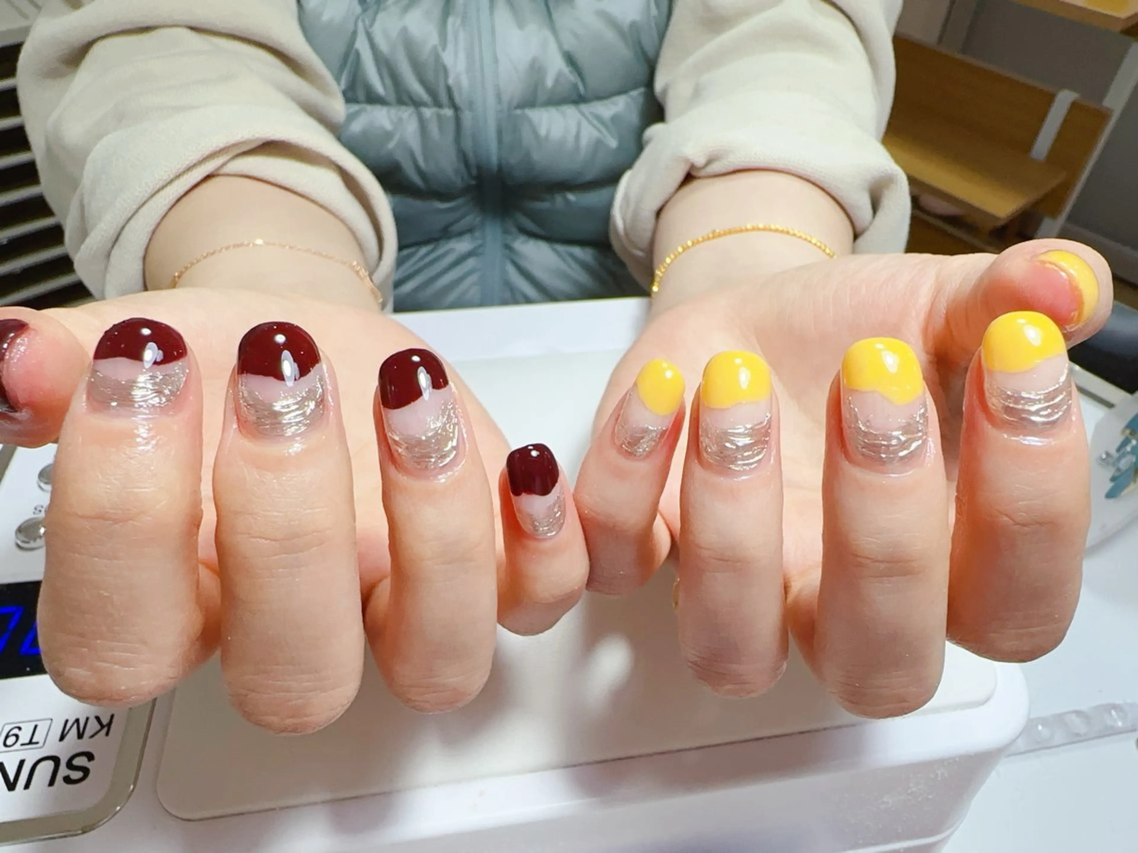 ネイル ハンドネイル NAIL CIRCLESのネイルデザイン