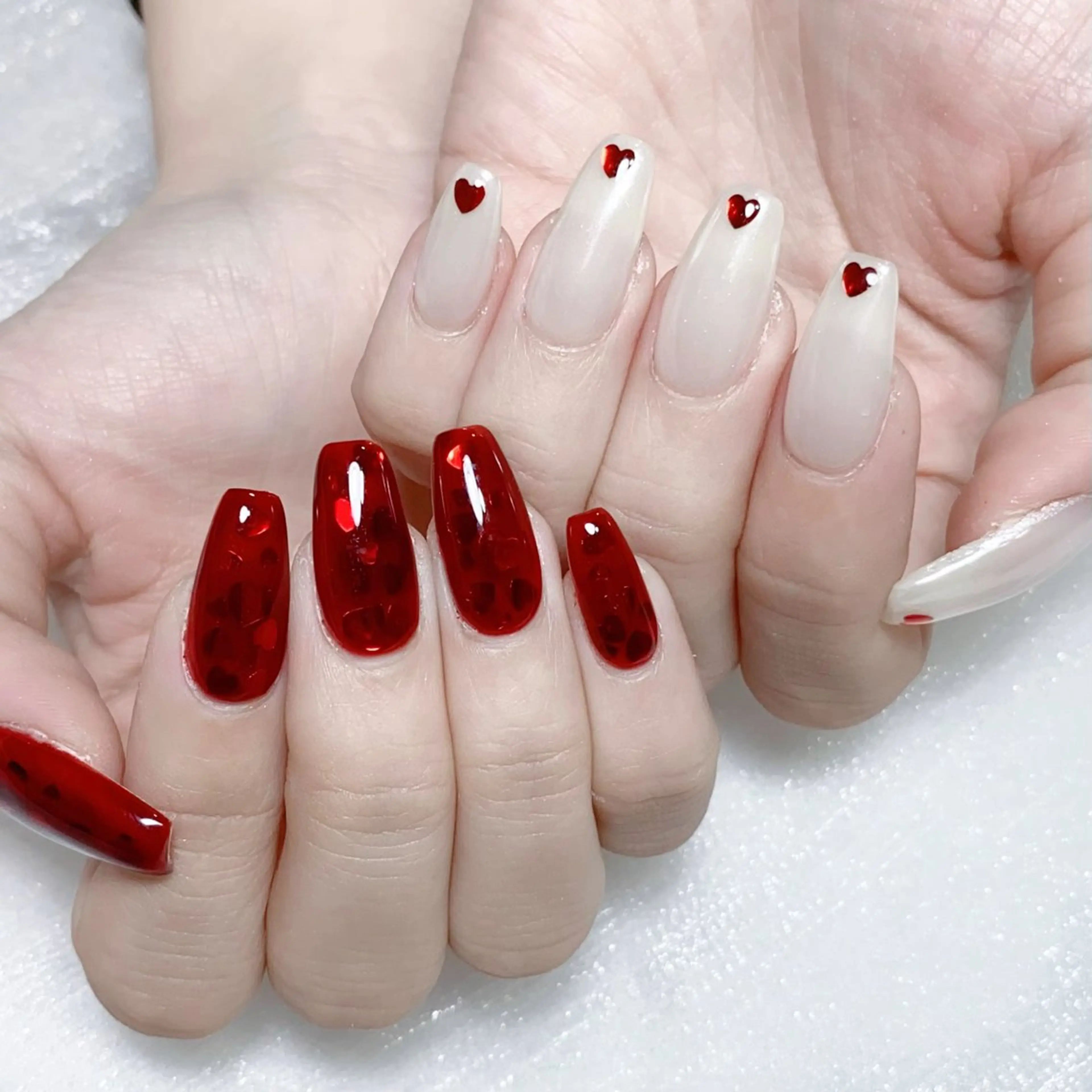 メンズ ネイル メンズ韓国風 アートネイル オーロラネイル ガーリー キラキラネイル ハンドネイル Nail salon 木にいるのネイルデザイン