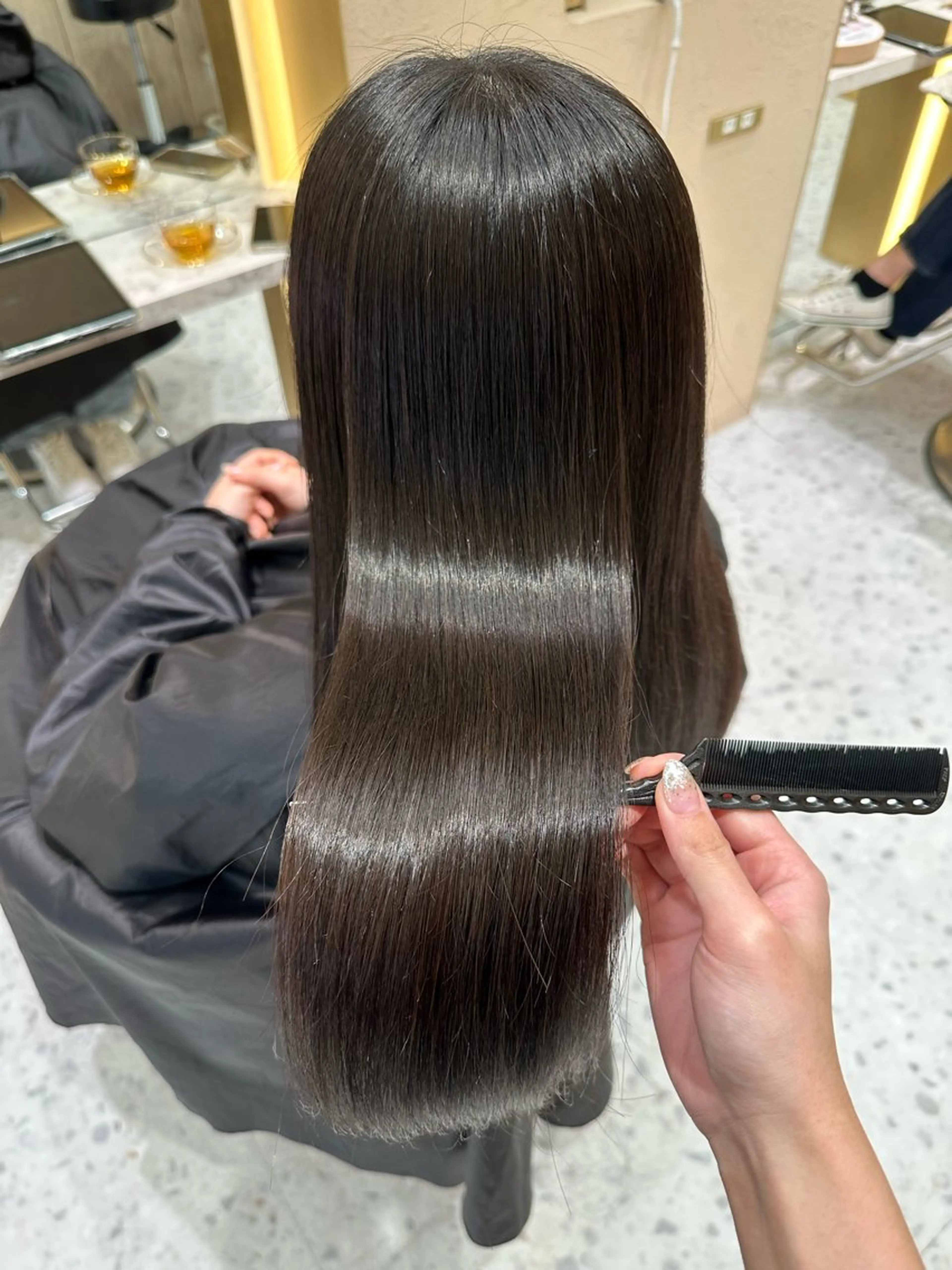 ロング カラー パーマ 縮毛矯正 トリートメント 酒井 里穂のヘアスタイル