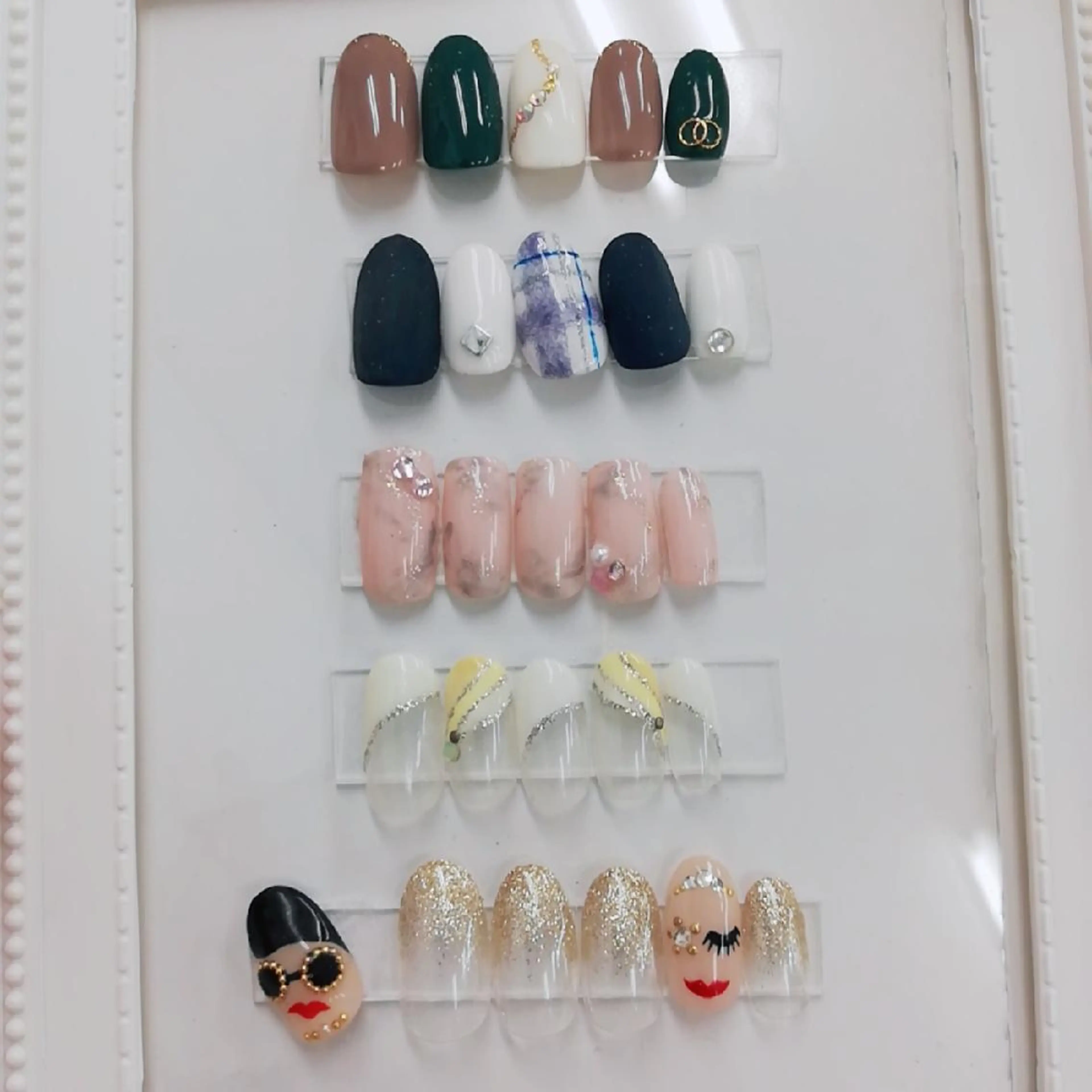 ネイル ジェルネイル ソフトジェル ハンドネイル 板倉 店長のネイルデザイン