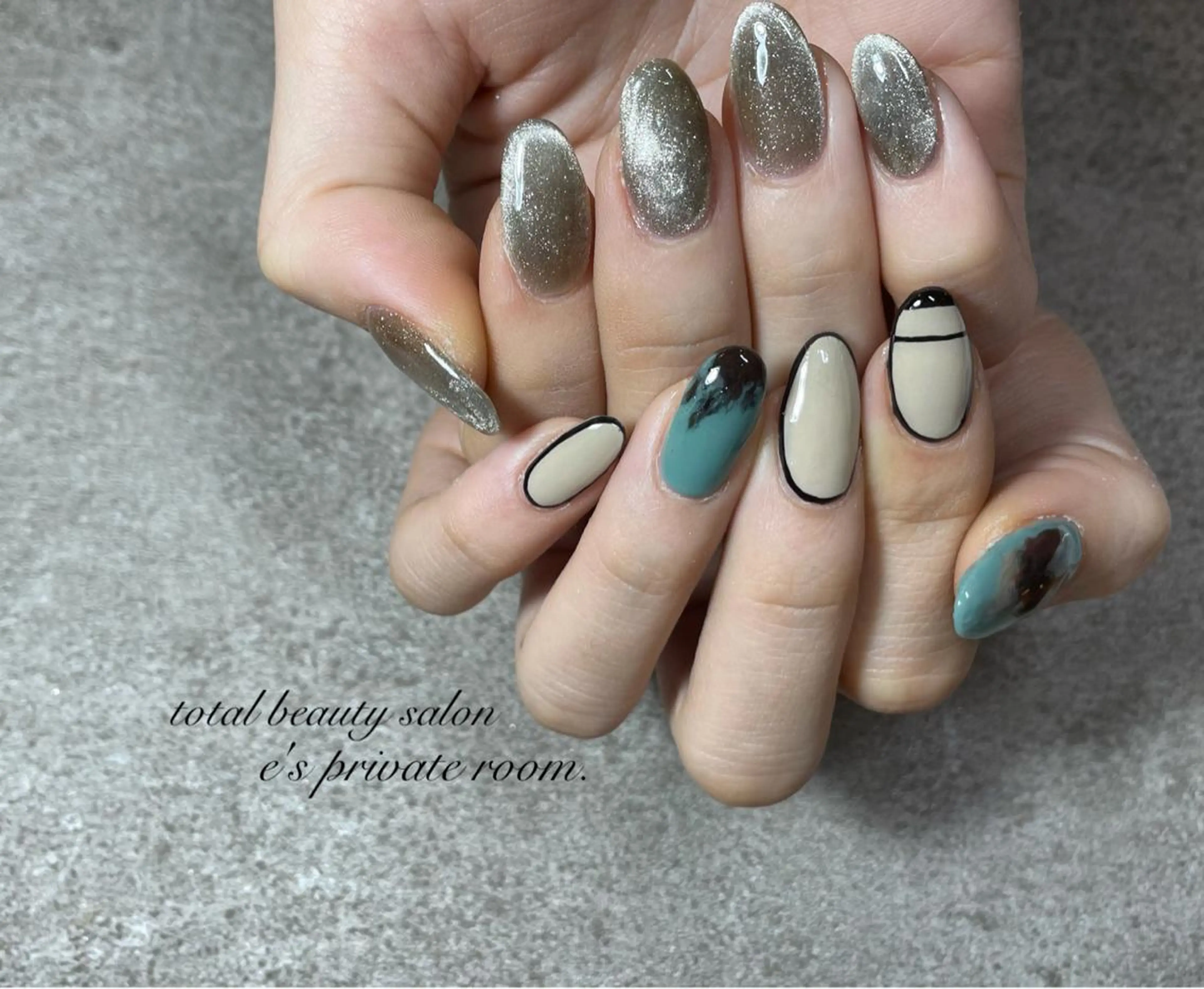 ネイル LAVISH nail salonのネイルデザイン