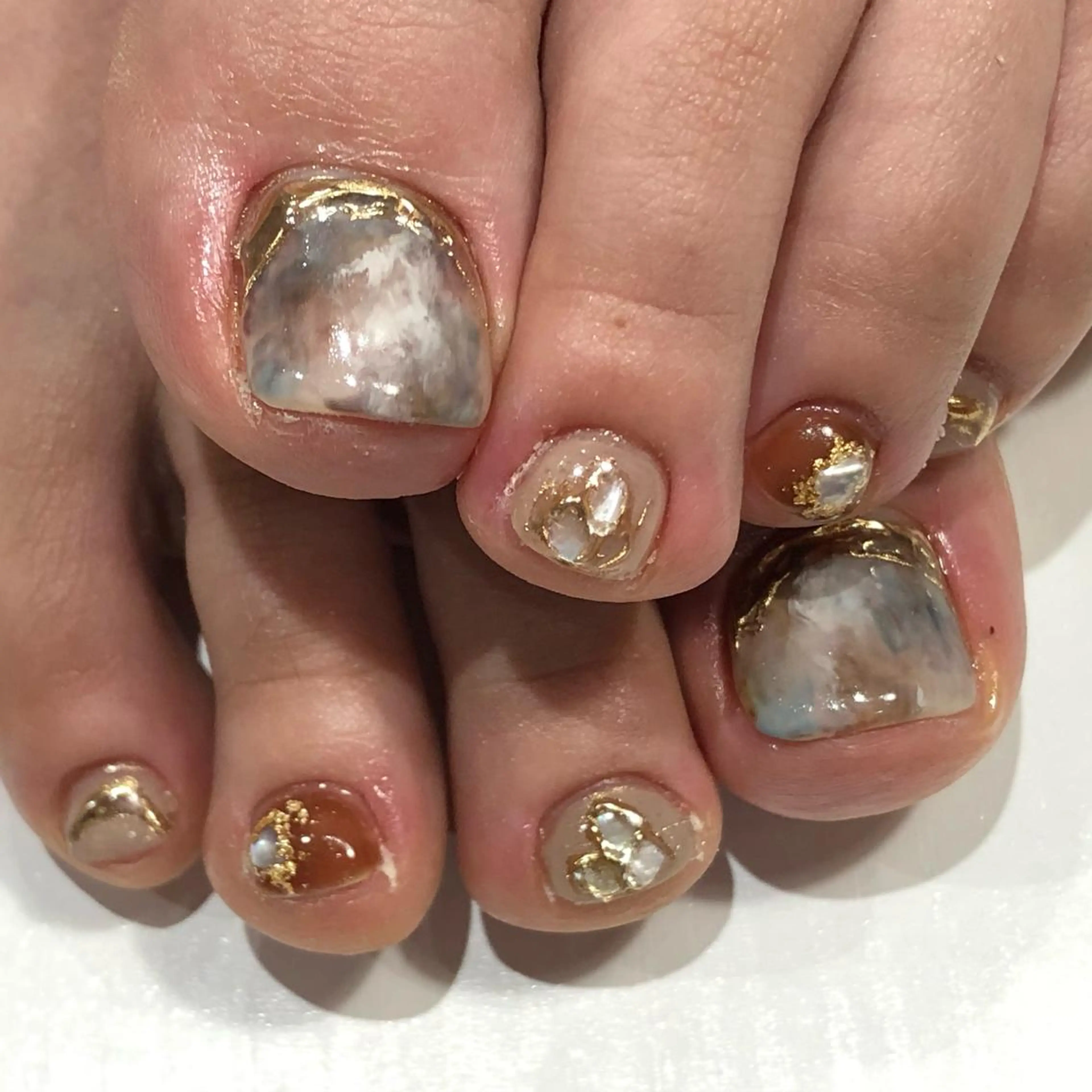 ネイル フットネイル Nest 三田のマツエク・マツパデザイン