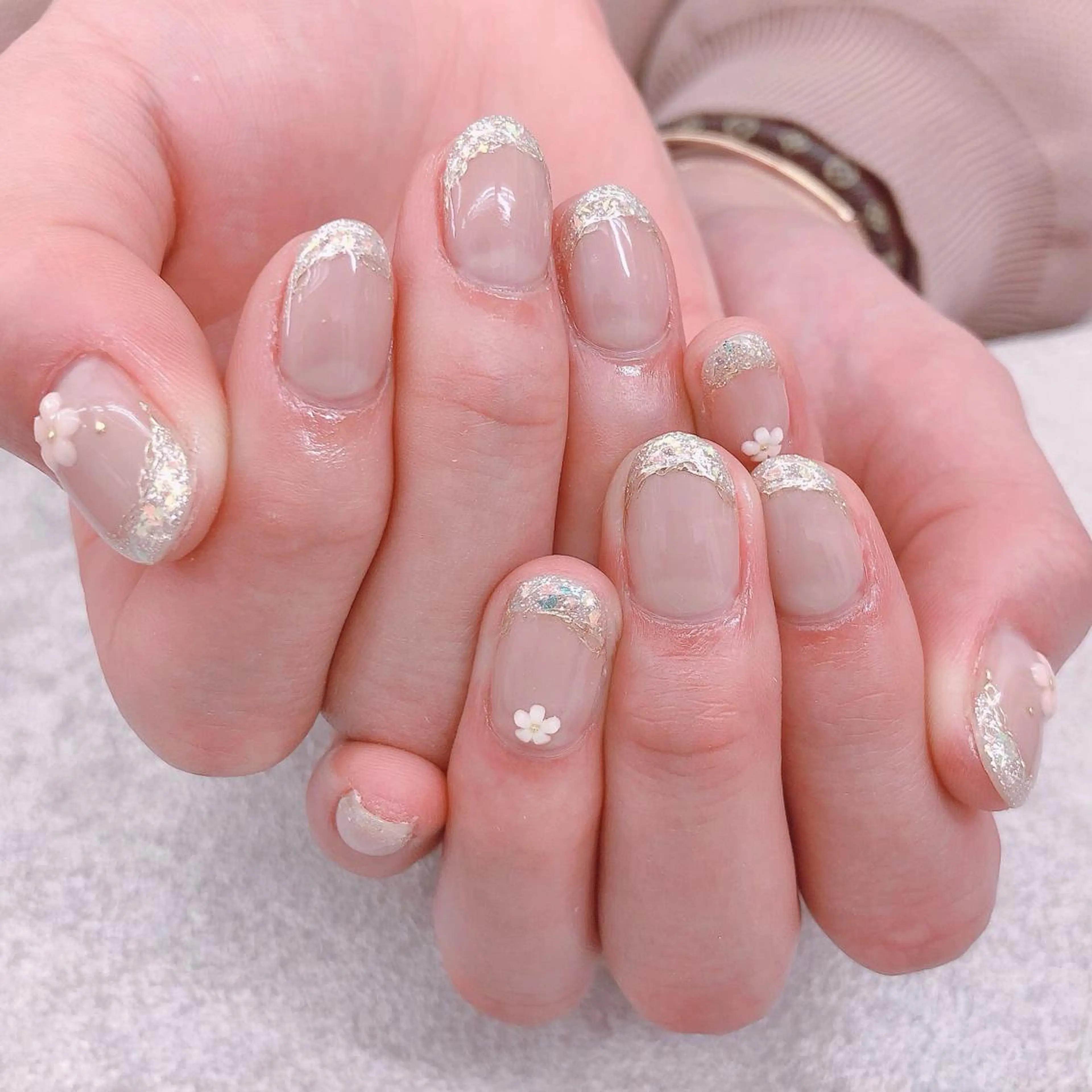 ネイル フラワーネイル フレンチネイル ガラスフレンチ ミラーネイル 春ネイル ハンドネイル フットネイル ナナイチゼロ I.Naoのネイルデザイン