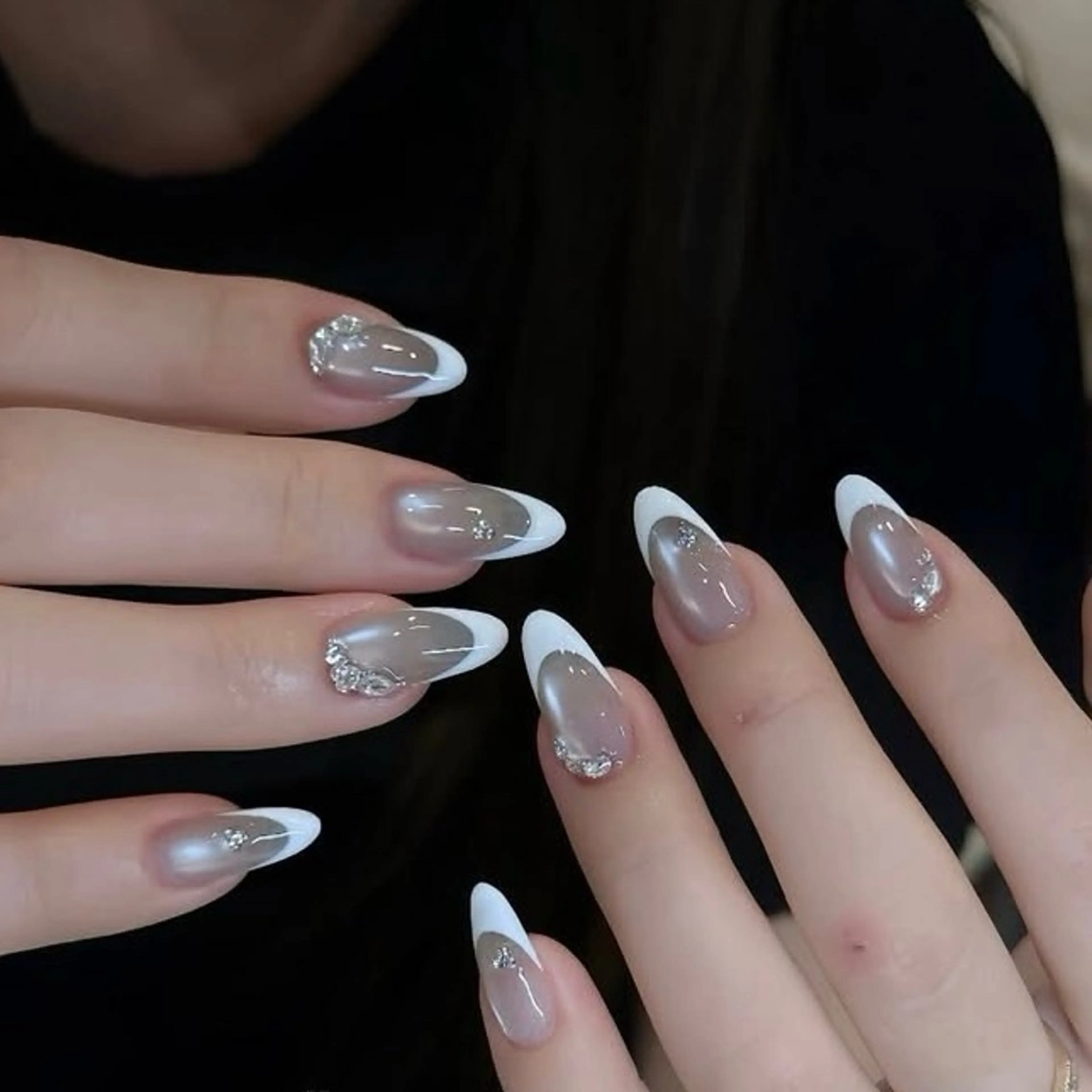 ネイル 長さ出し フレンチネイル グラデーション 卒業式 マグネットネイル ハンドネイル MIHANA ZENのネイルデザイン