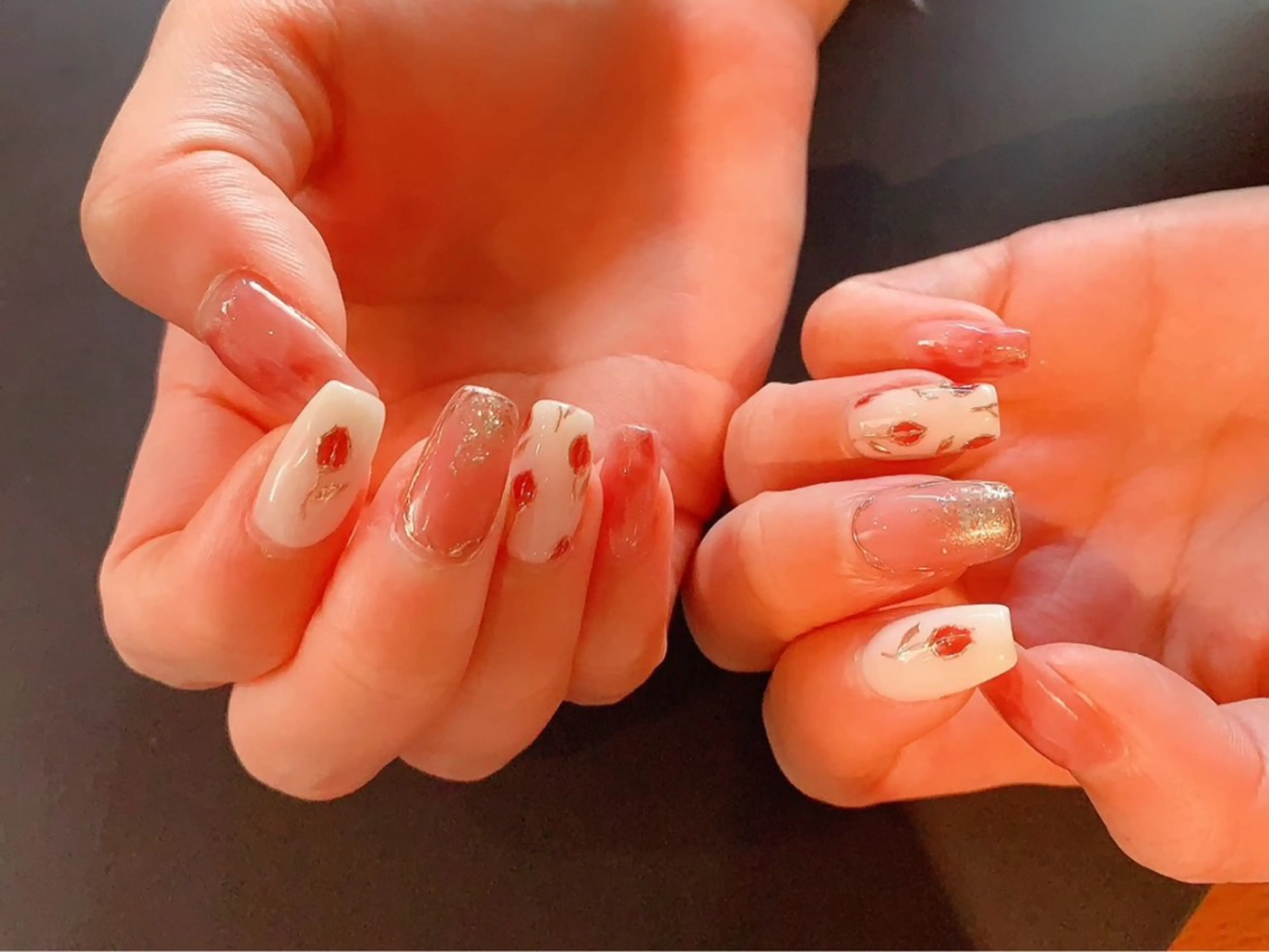 ネイル ハンドネイル ネイルサロンAiri 長さ出し·シンプルのネイルデザイン