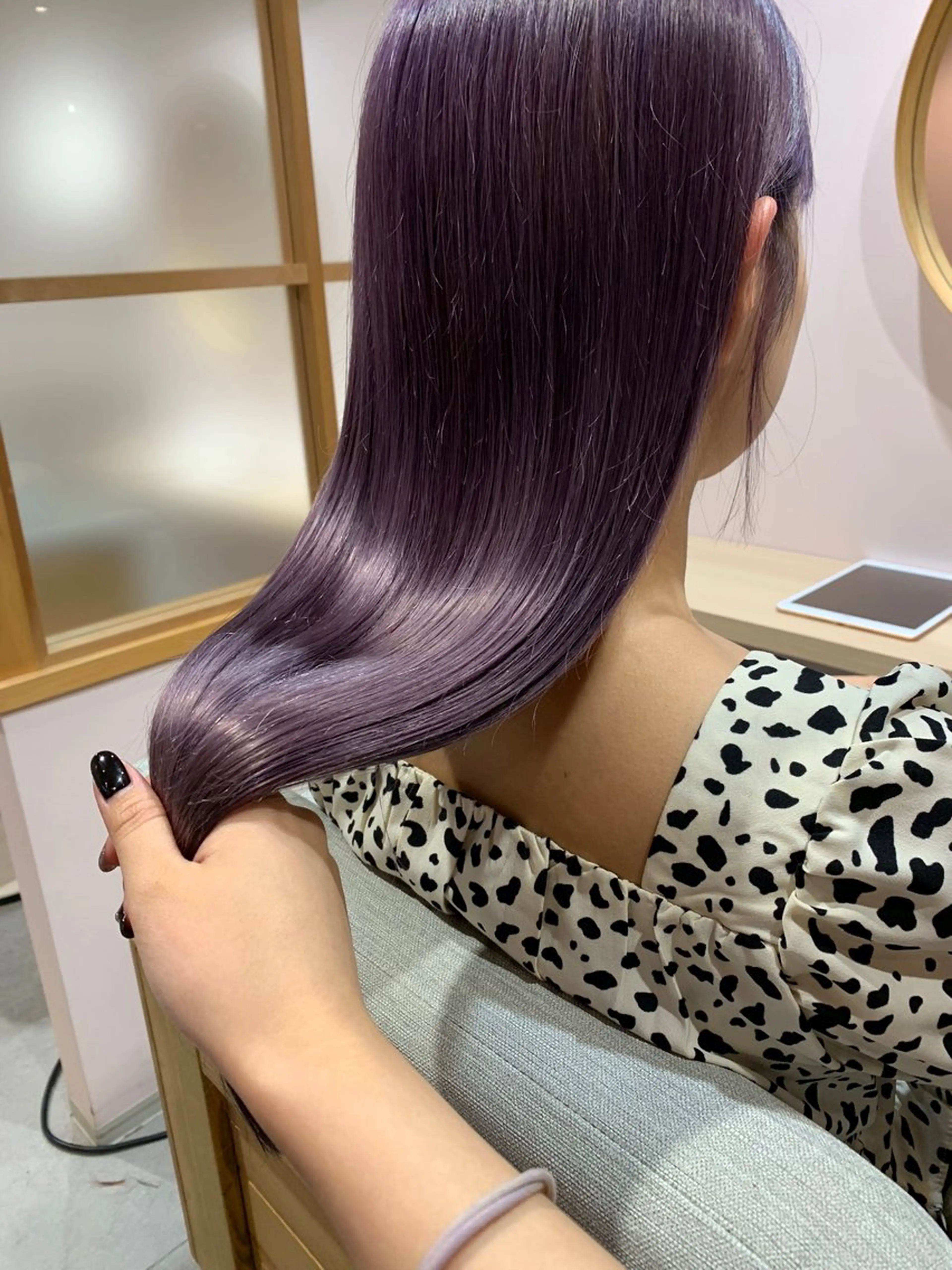 ロング カラー パープルカラー rio .のヘアスタイル
