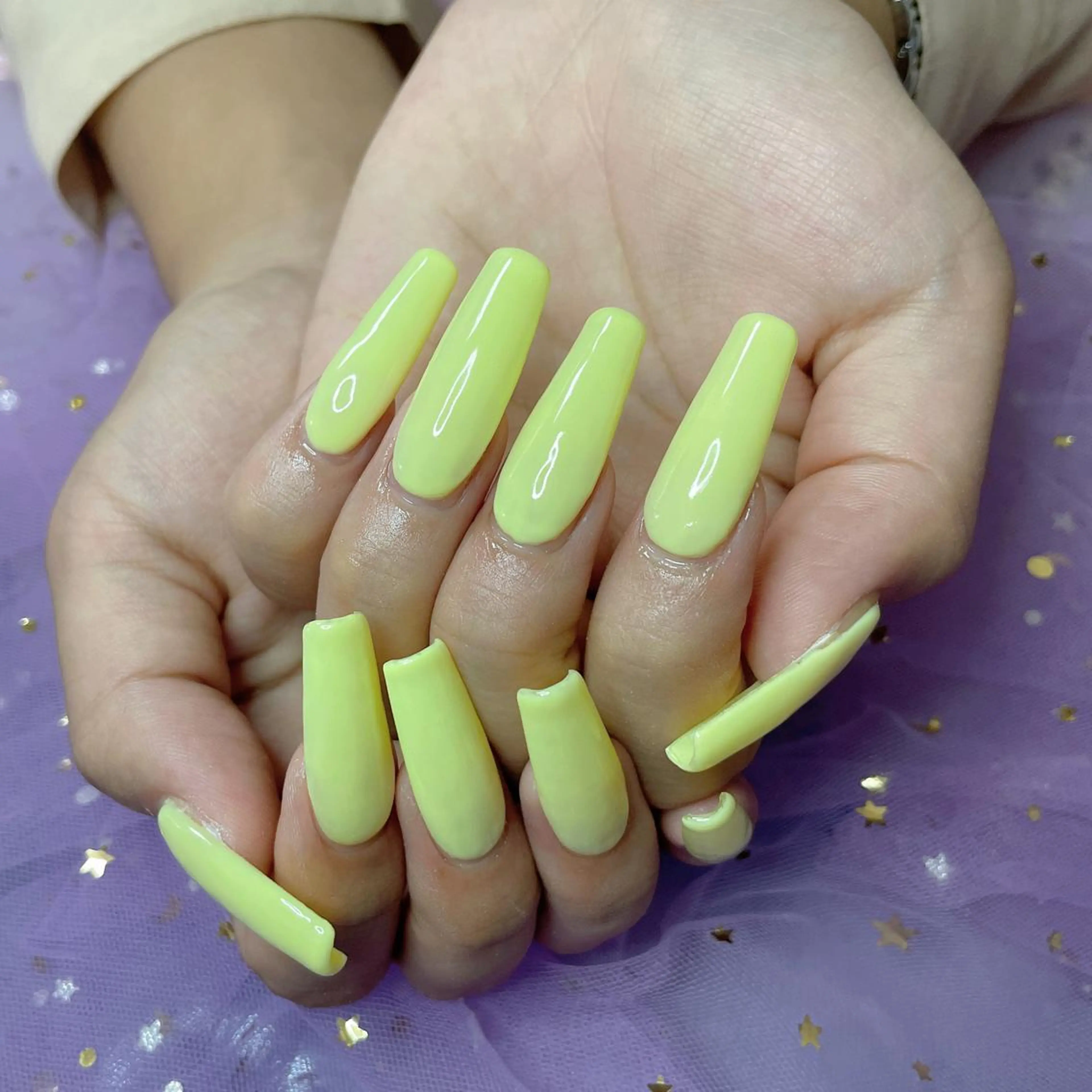 ネイル ラッキー 玲奈のネイルデザイン