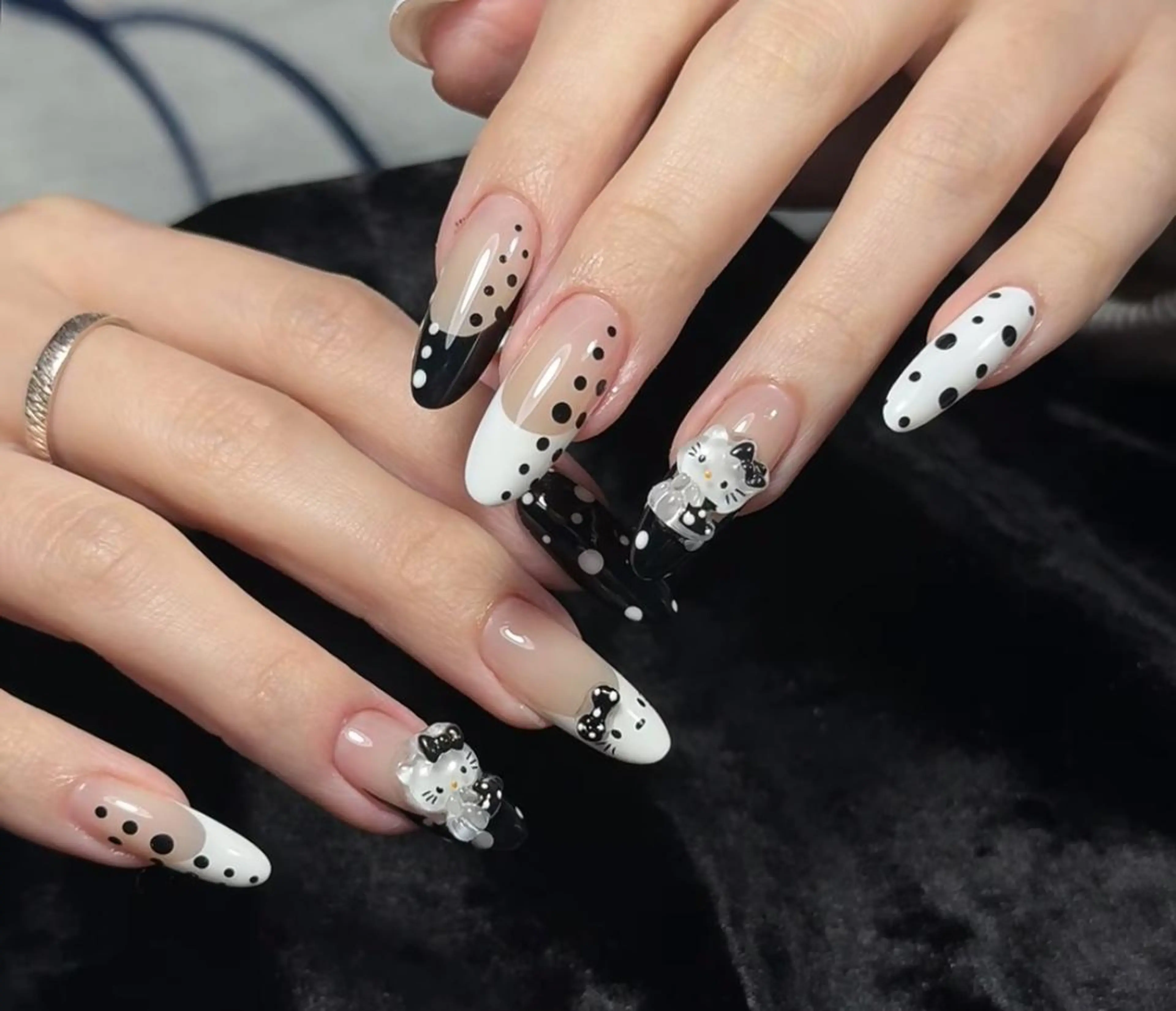 ネイル ハンドネイル エリ🫧 nail池袋東口のネイルデザイン