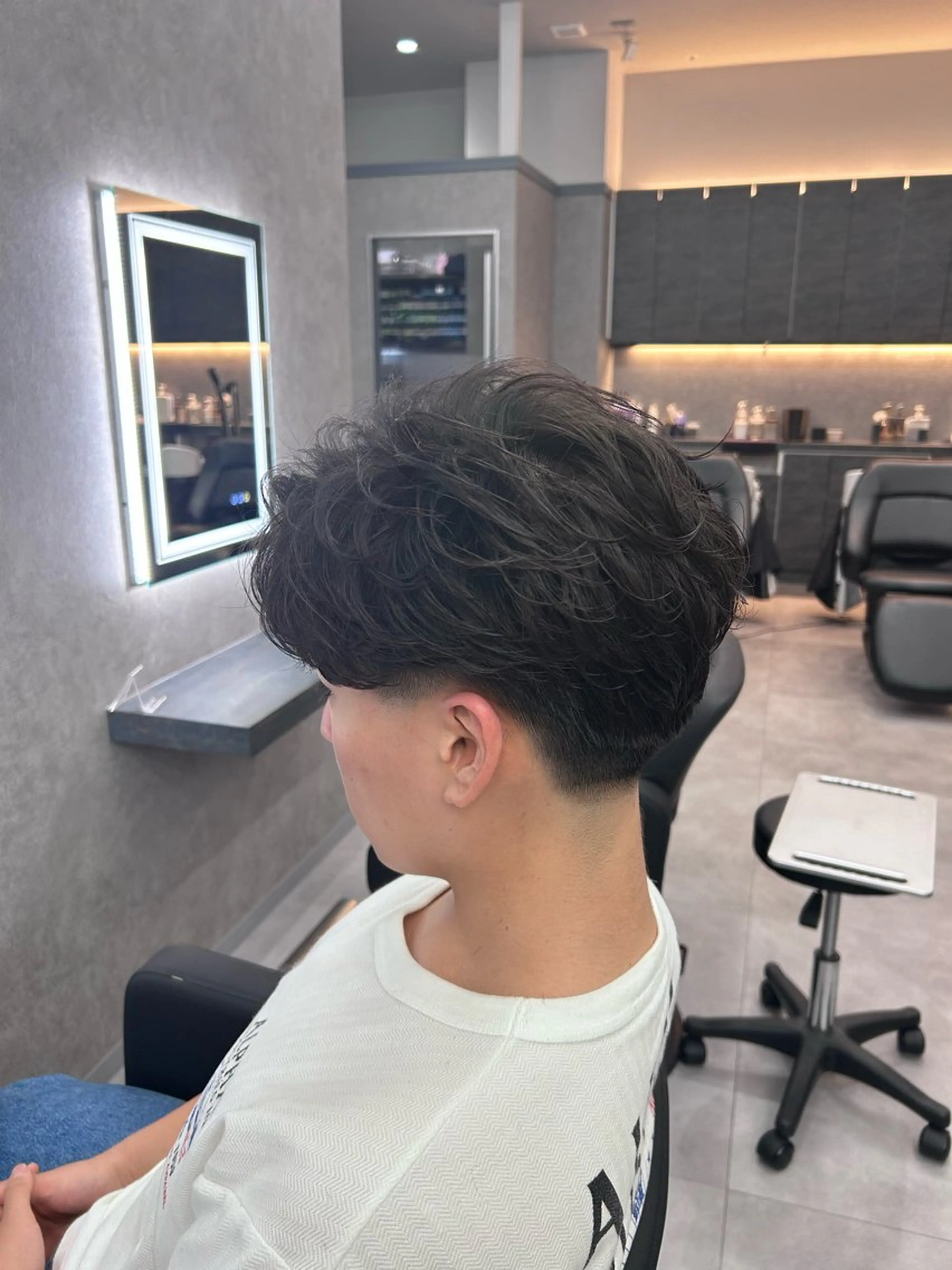 ショート カラー パーマ メンズ フェザーパーマ メンズパーマ カット パーマ メンズスペシャリスト 👑/YUTAのヘアスタイル