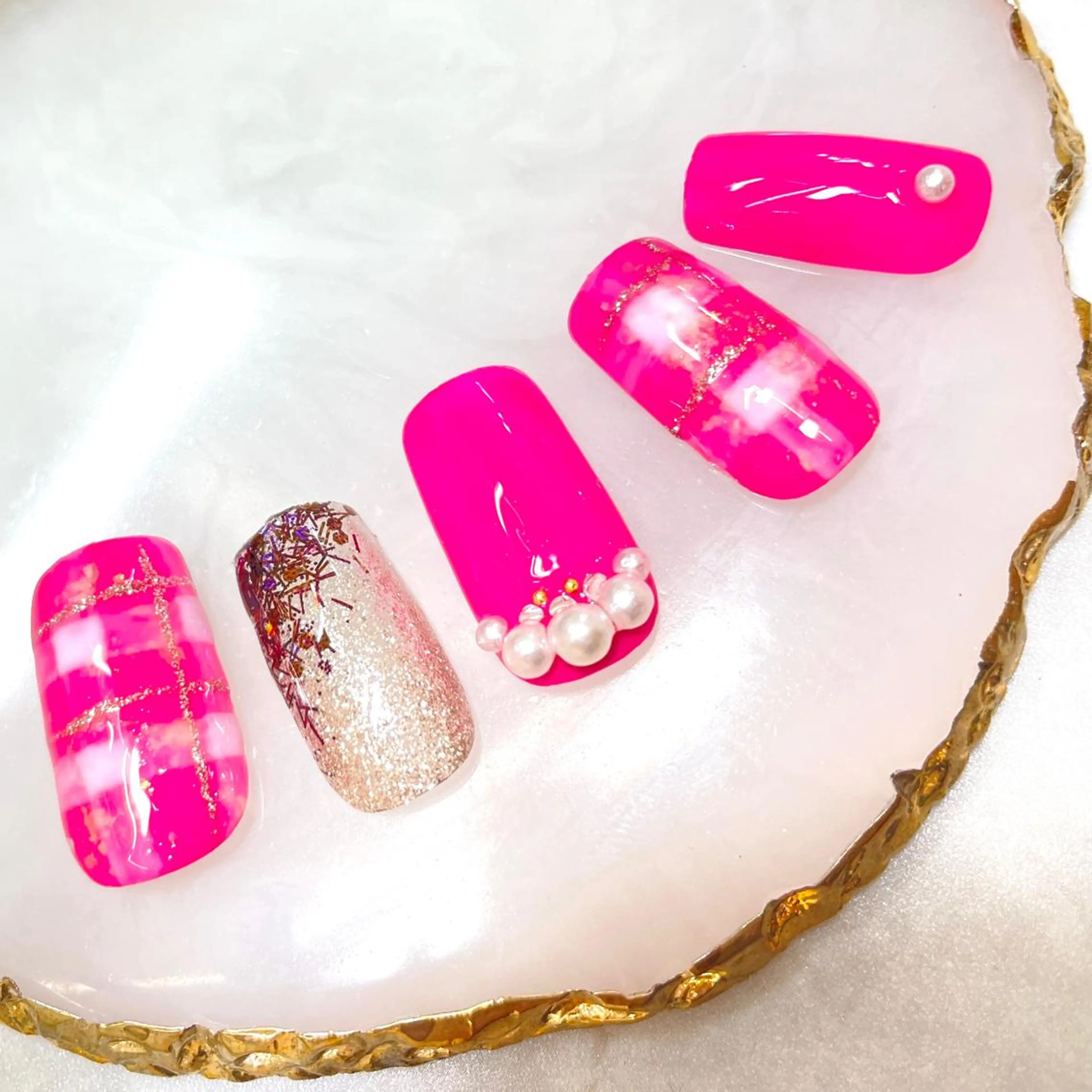 ネイル nail Eclat所属・志賀野 美喜のネイルデザイン