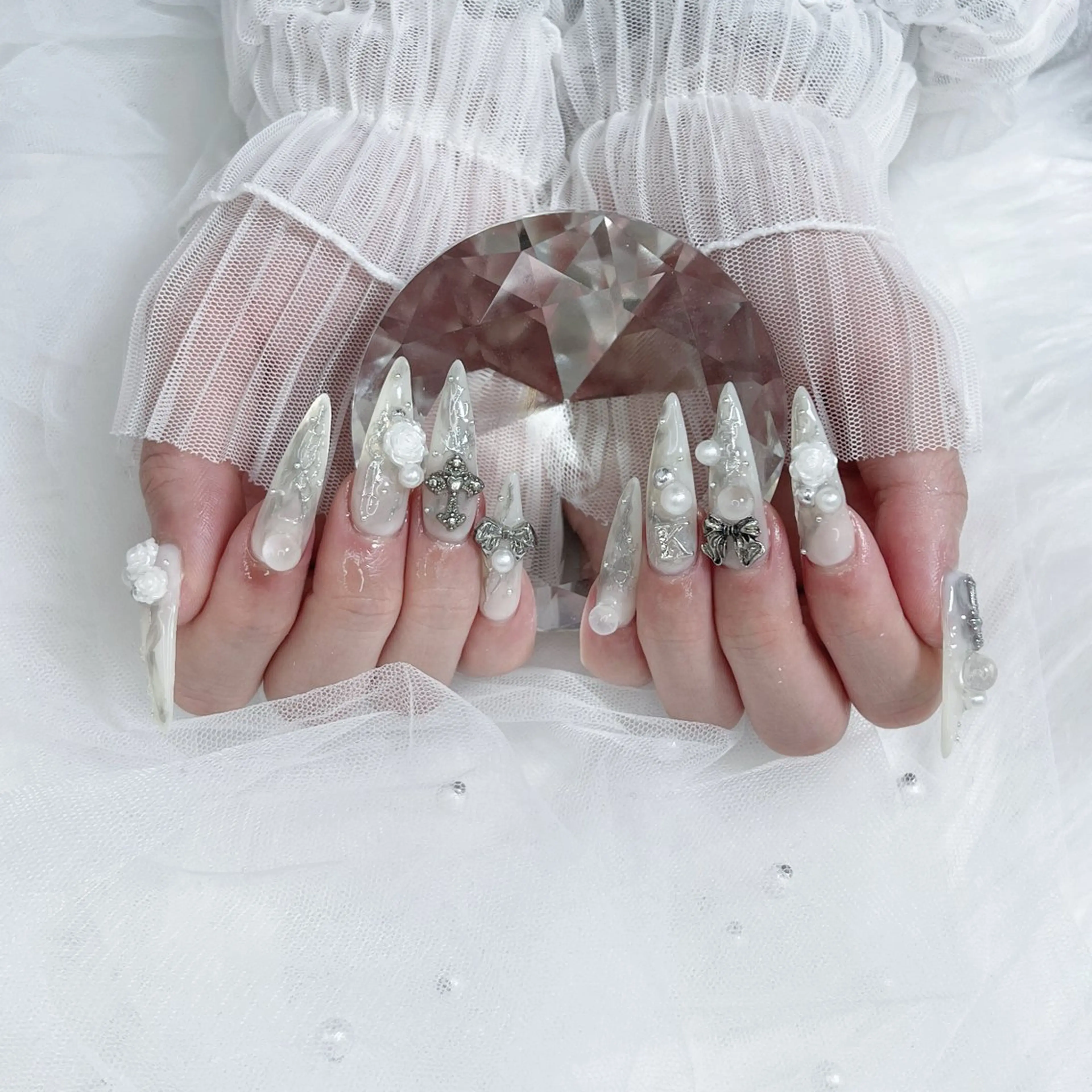 ネイル ハンドネイル 𝐑𝐢𝐦𝐮𝐚 𝐍𝐚𝐢𝐥のネイルデザイン