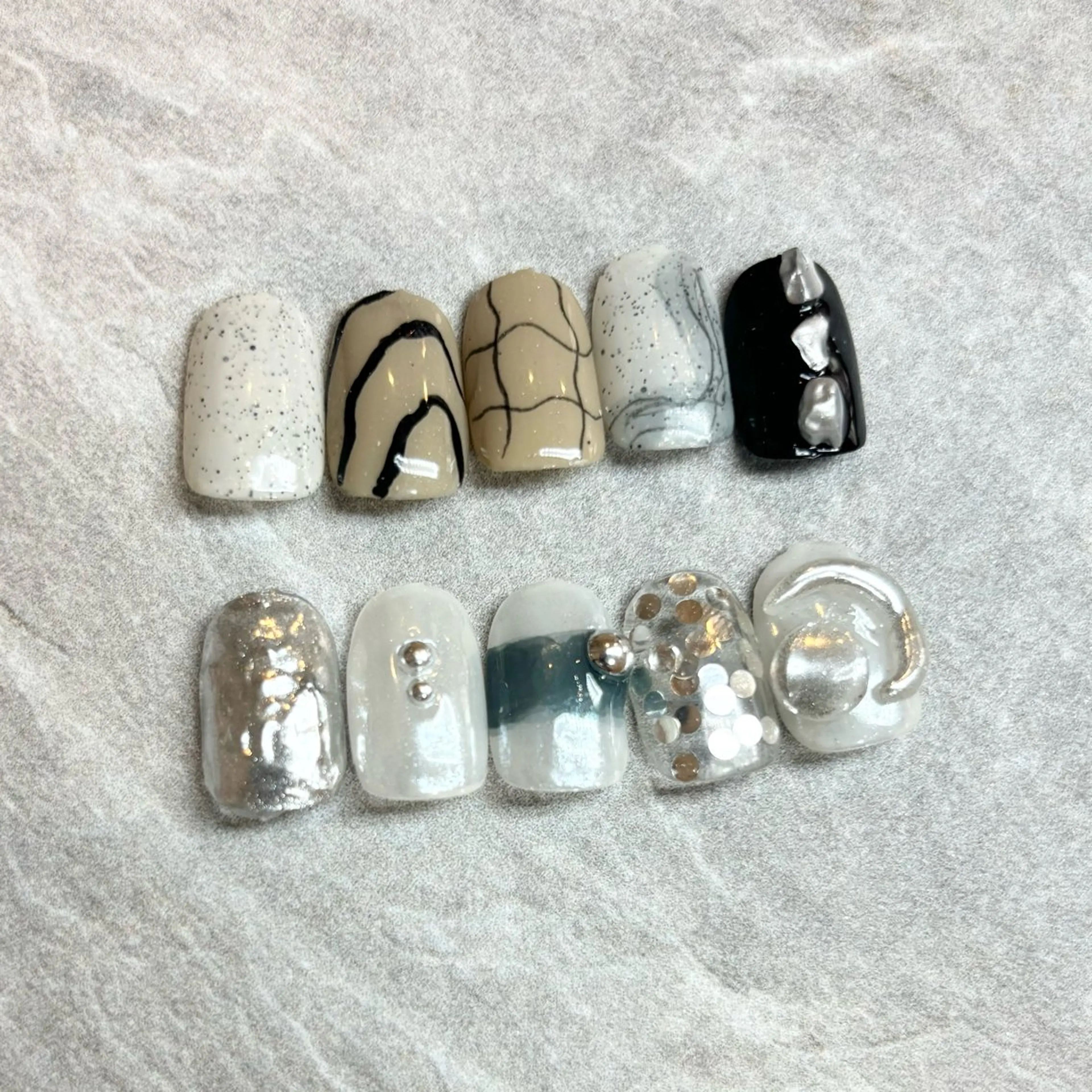 ネイル アニマル柄 クリアネイル 長さ出し フットネイル フレンチネイル ハンドネイル May. 昭和町のネイルデザイン