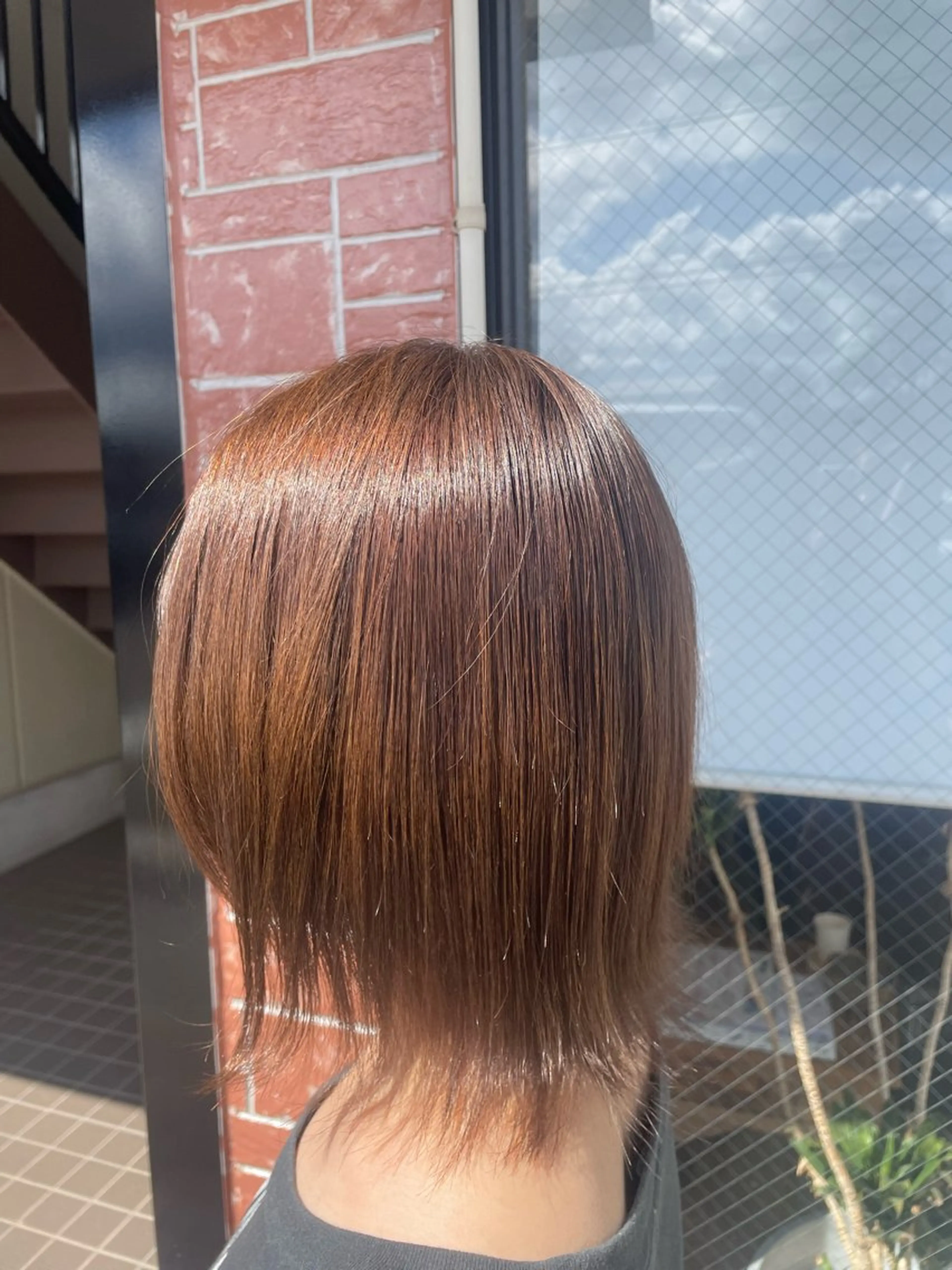 カラー 奥井 友梨のヘアスタイル