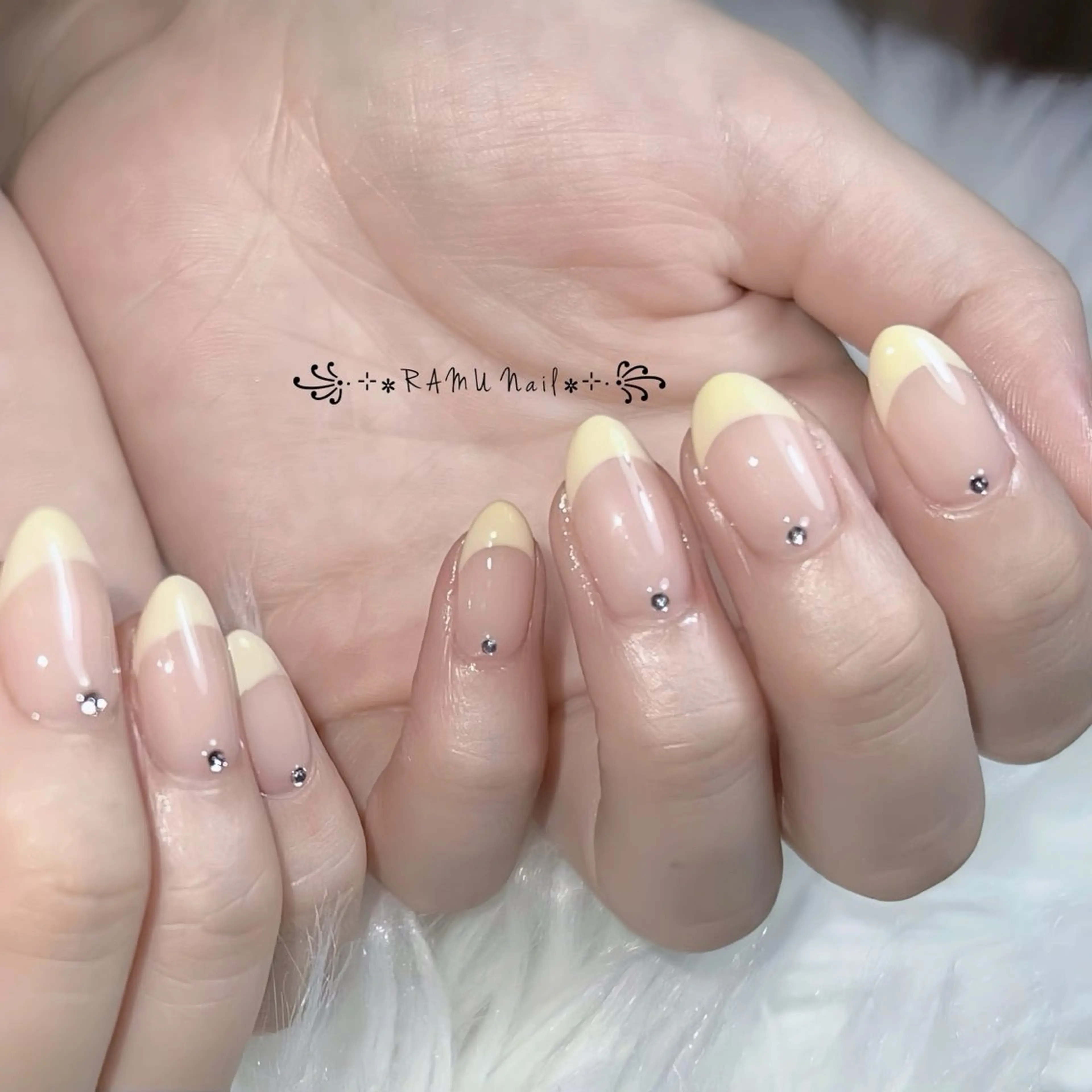 ネイル キラキラネイル マグネットネイル ミラーネイル ピンク ストーンネイル ハンドネイル RAMU Nail 恵比寿店のネイルデザイン