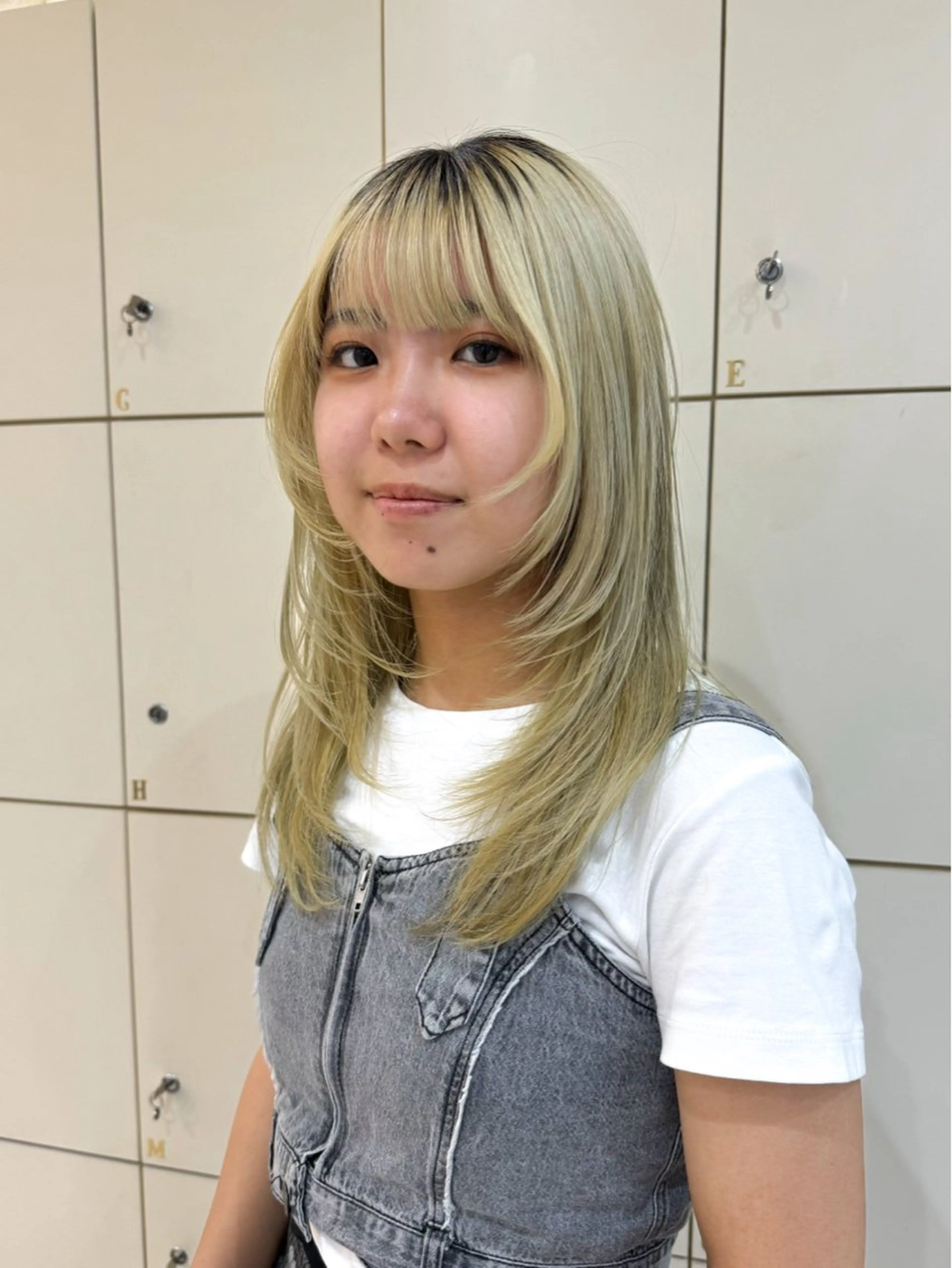 セミロング カット ヘアカラー Seeknext // Rukaのヘアスタイル