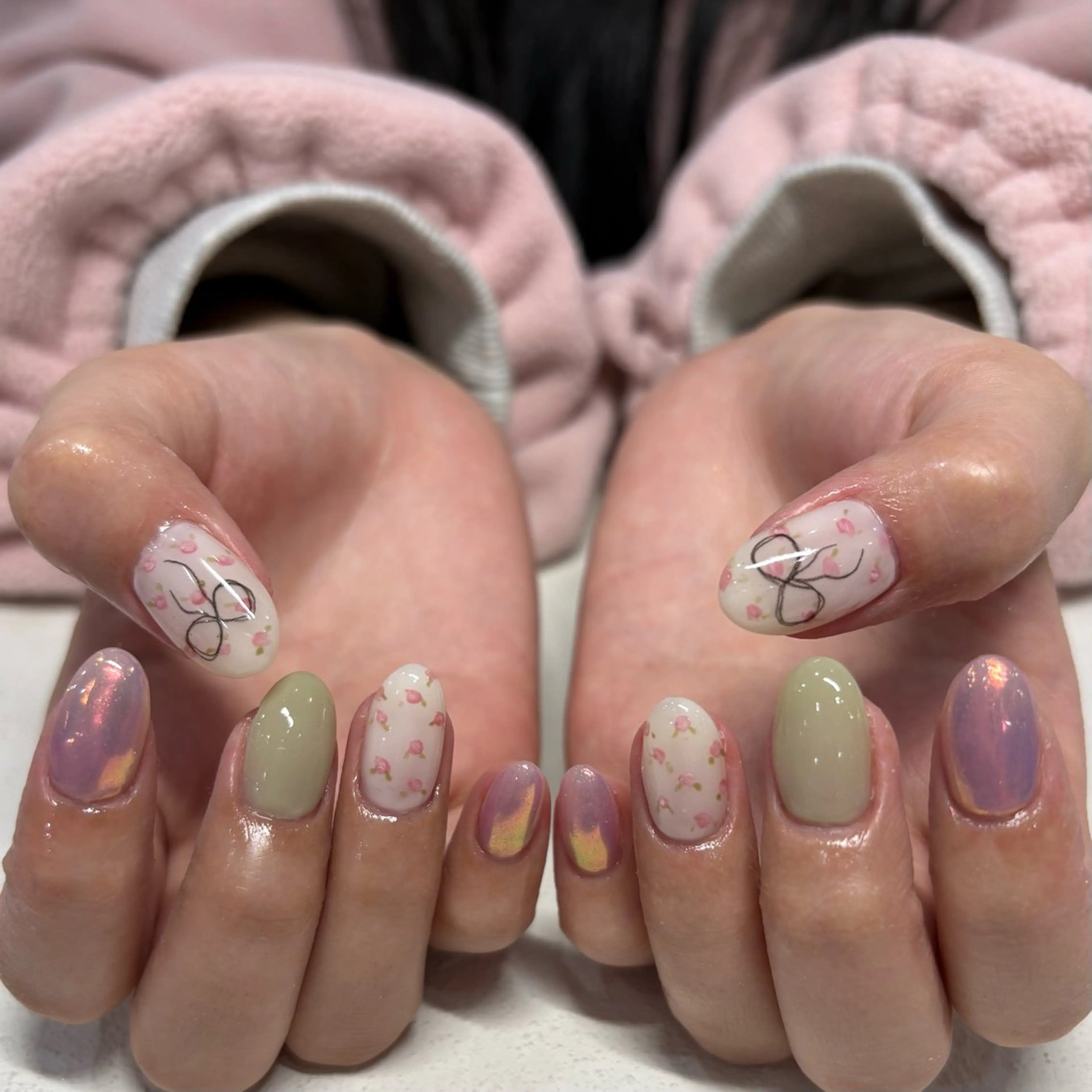 ネイル ハンドネイル HARUKA 🌸のネイルデザイン