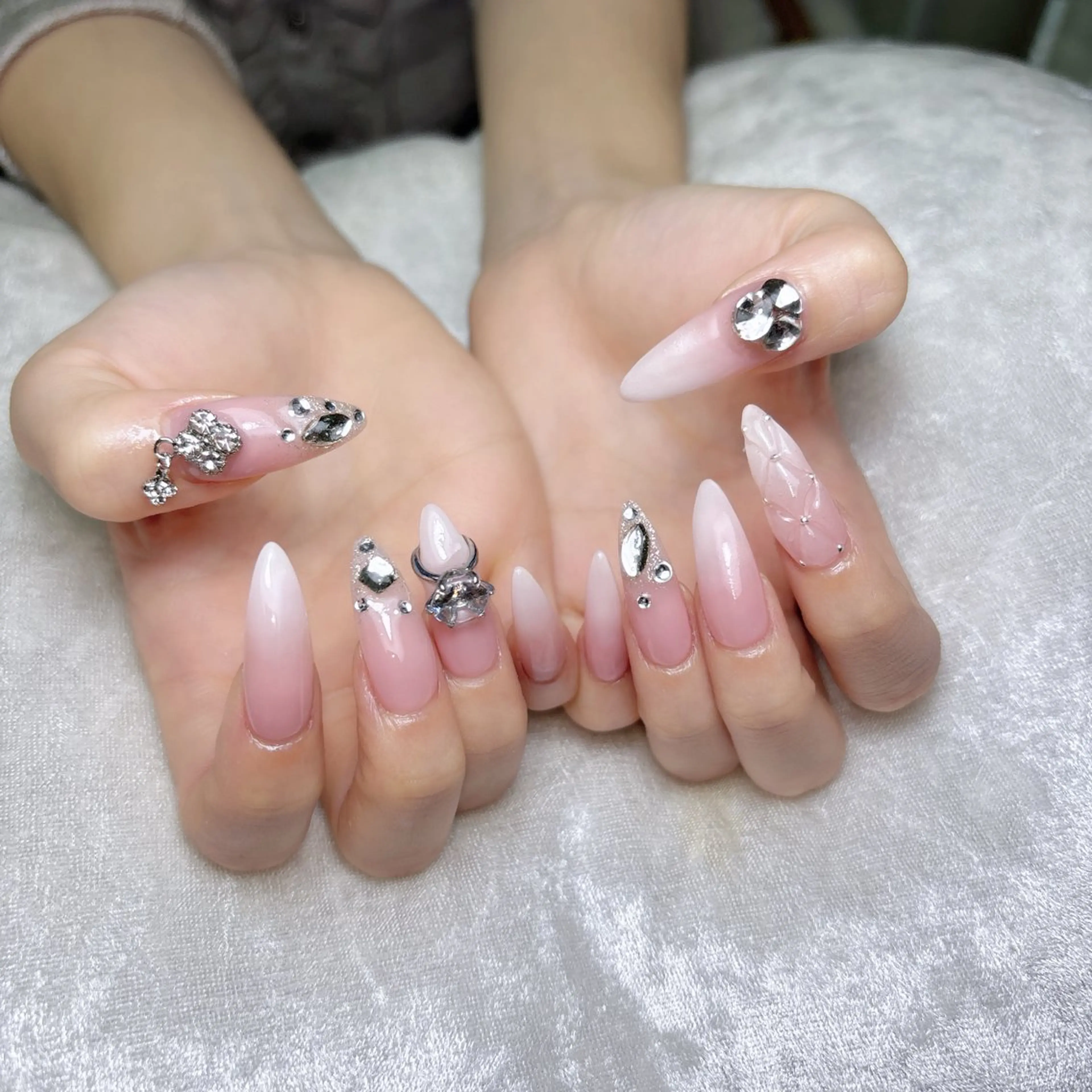 ネイル Airis所属・Airis aiのネイルデザイン