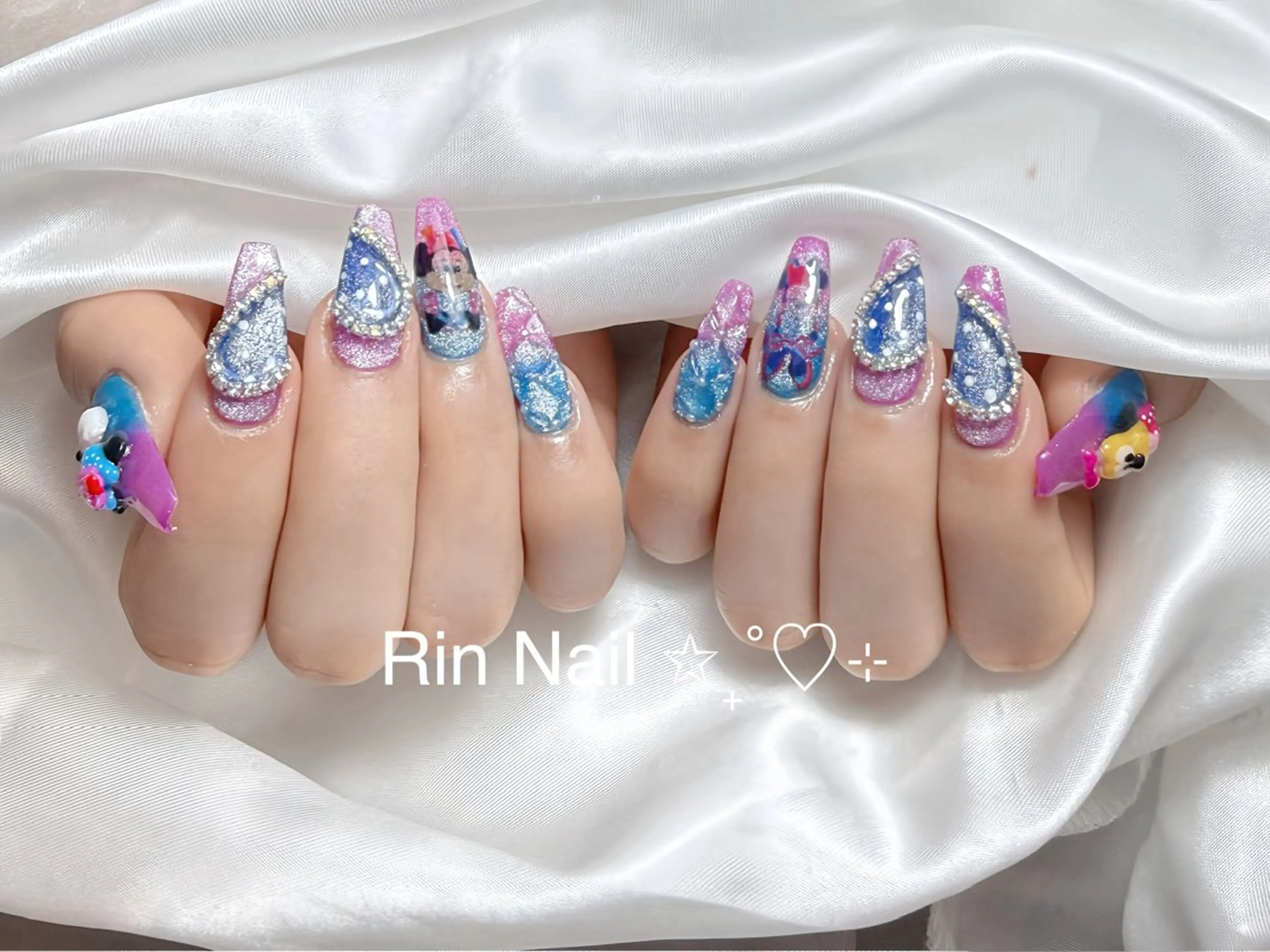 ネイル アートネイル ジェルネイル ロングネイル ニュアンスネイル スカルプネイル ハンドネイル Rin Nail 新大久保店のネイルデザイン