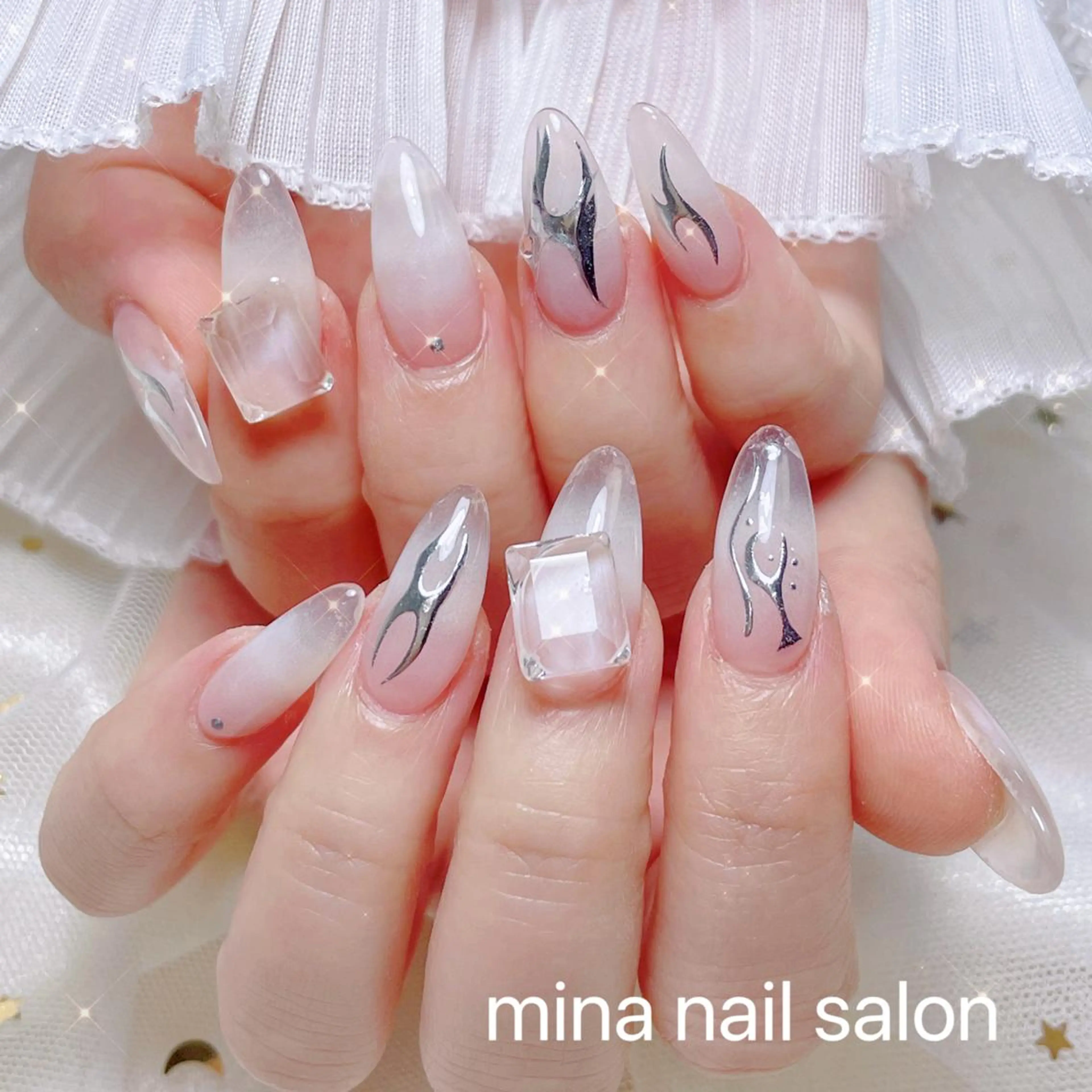 ネイル 櫻井 ナナのネイルデザイン