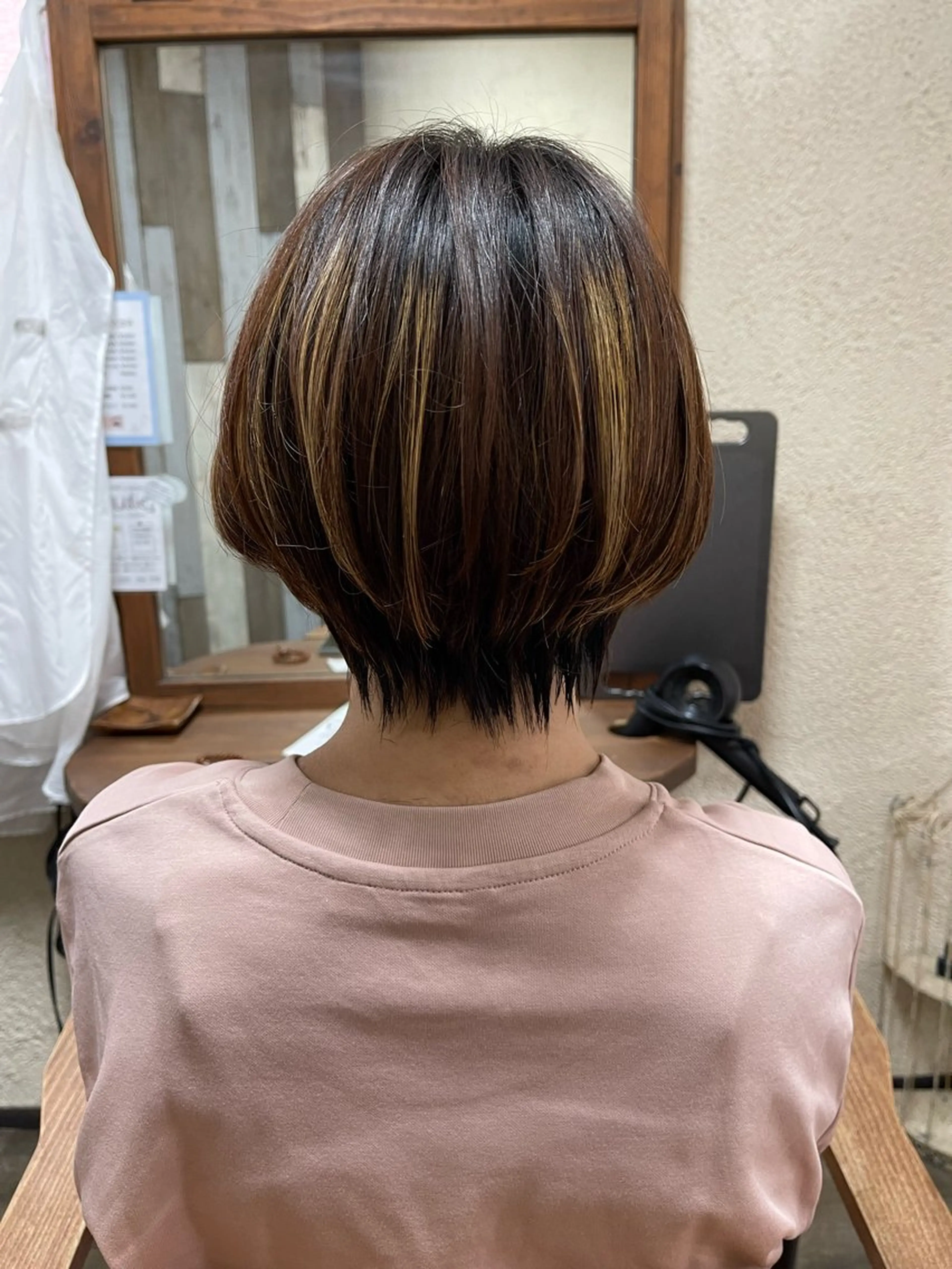ショート ショートヘア 磧本 祐里恵のヘアスタイル