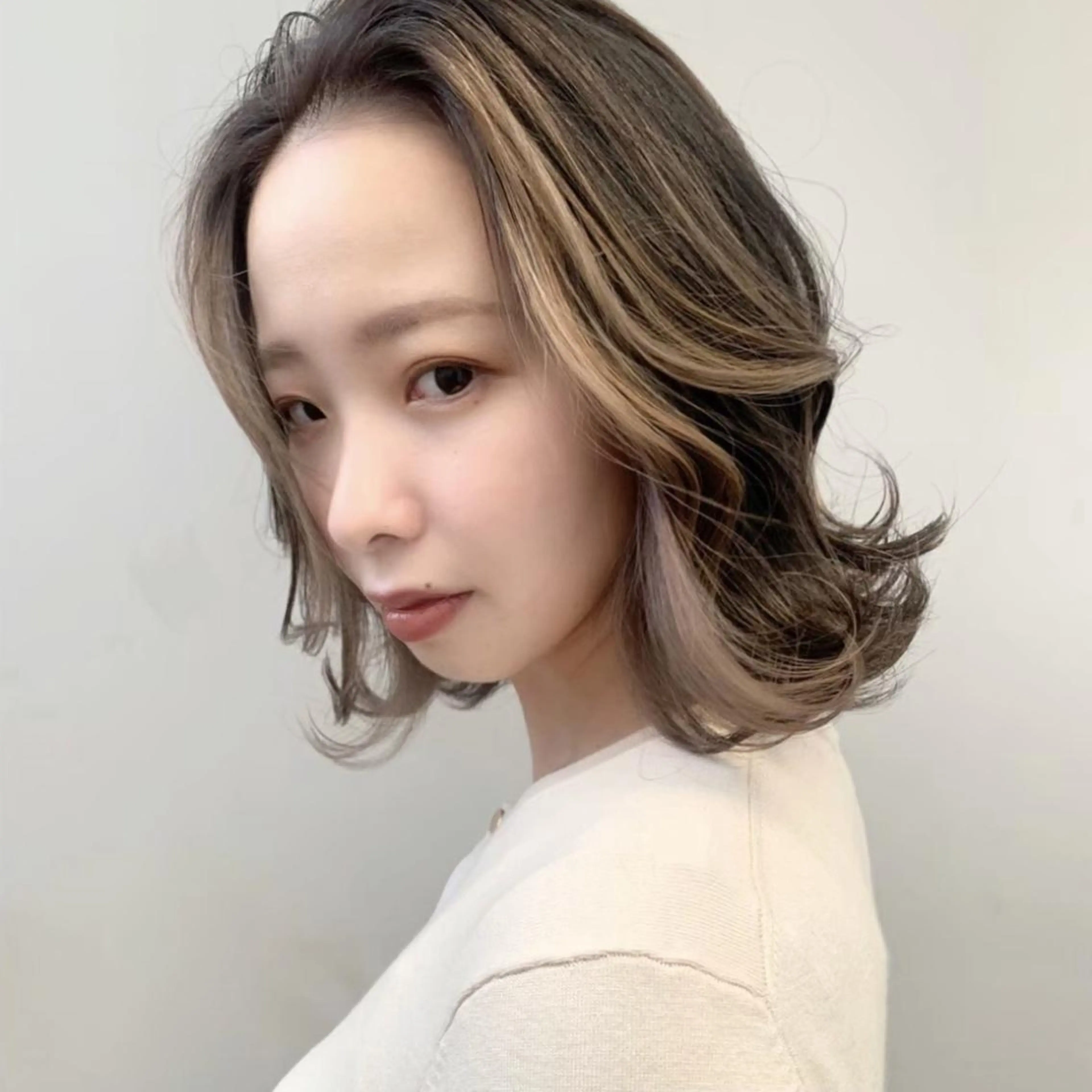 ケアブリーチ＋トリートメント¥24200の写真