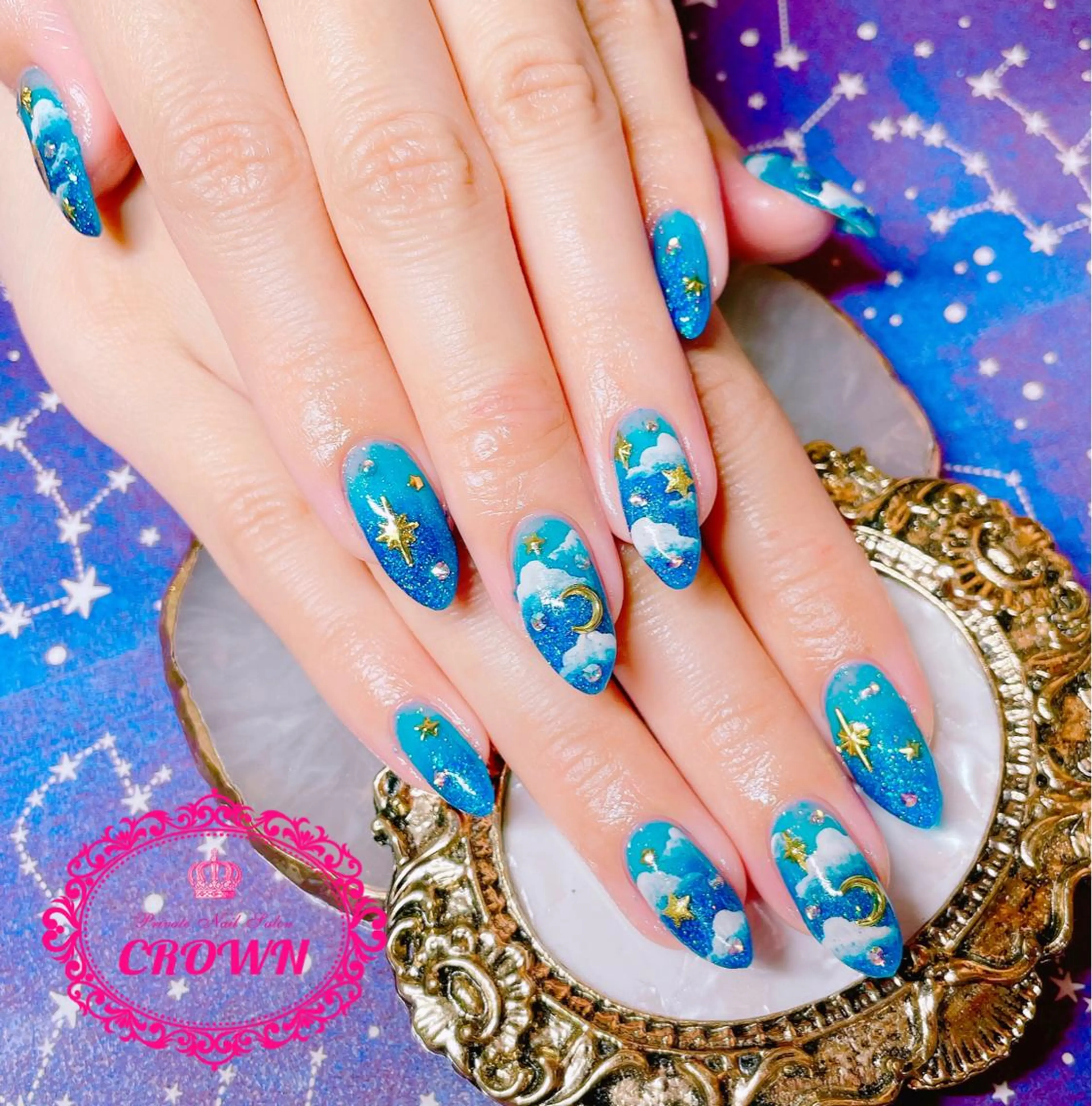 ネイル CROWN プライベートサロンのネイルデザイン