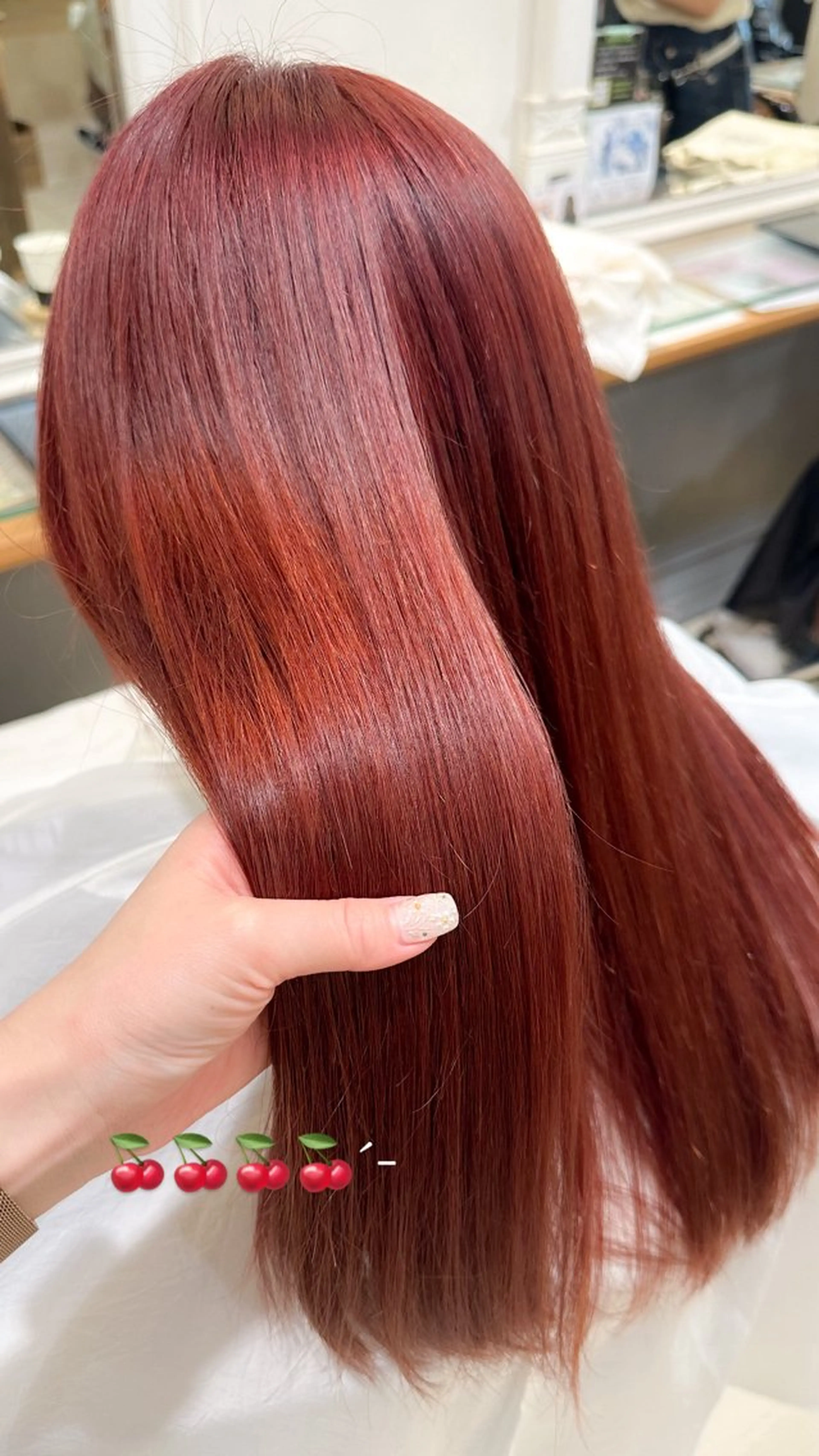 ロング カラー ダブルカラー ハイトーンカラー レッドカラー ヘアカラー ✨カラー支持No.1 🧸ワキ カナコ🧸のヘアスタイル