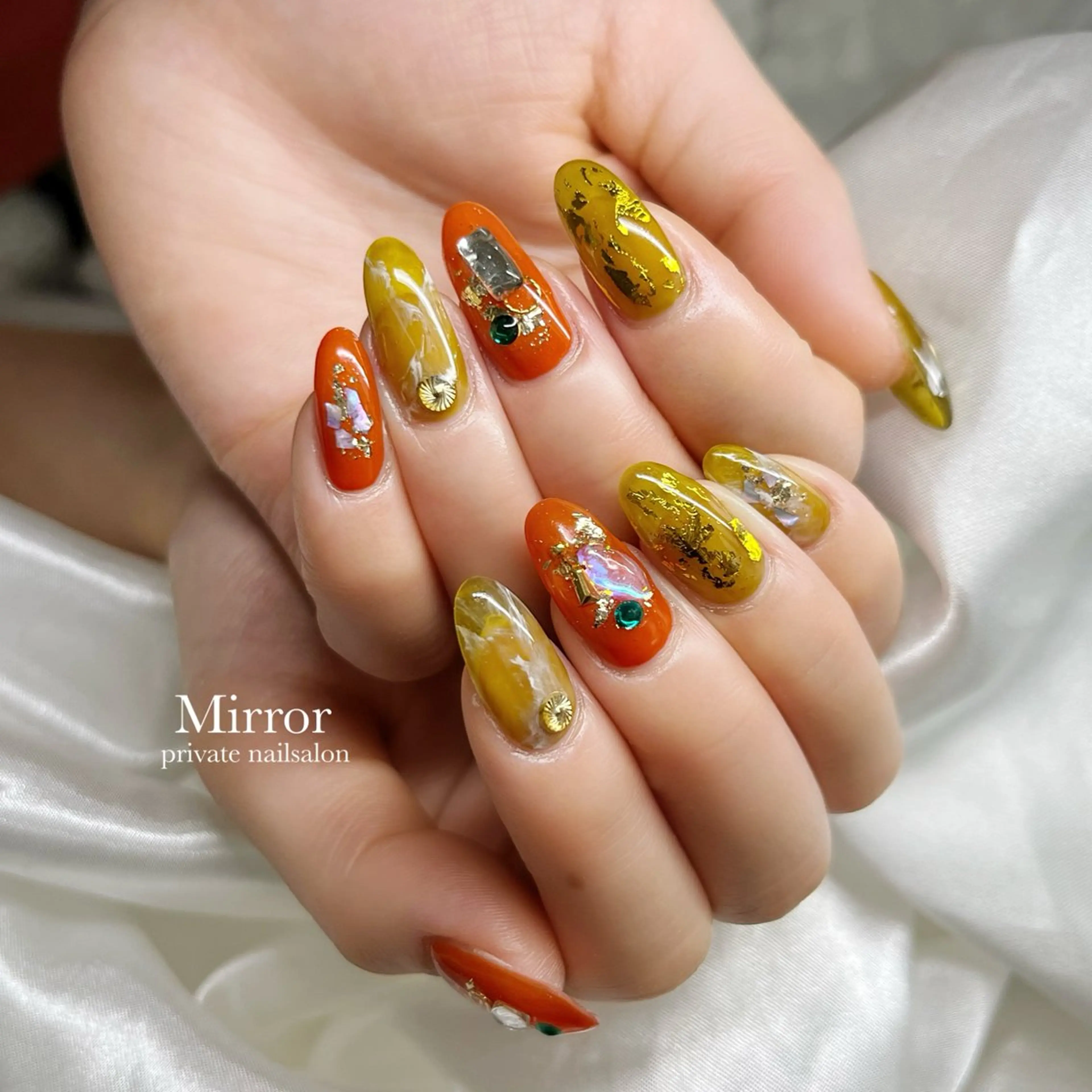 ネイル ハンドネイル nailsalon Mirrorのネイルデザイン