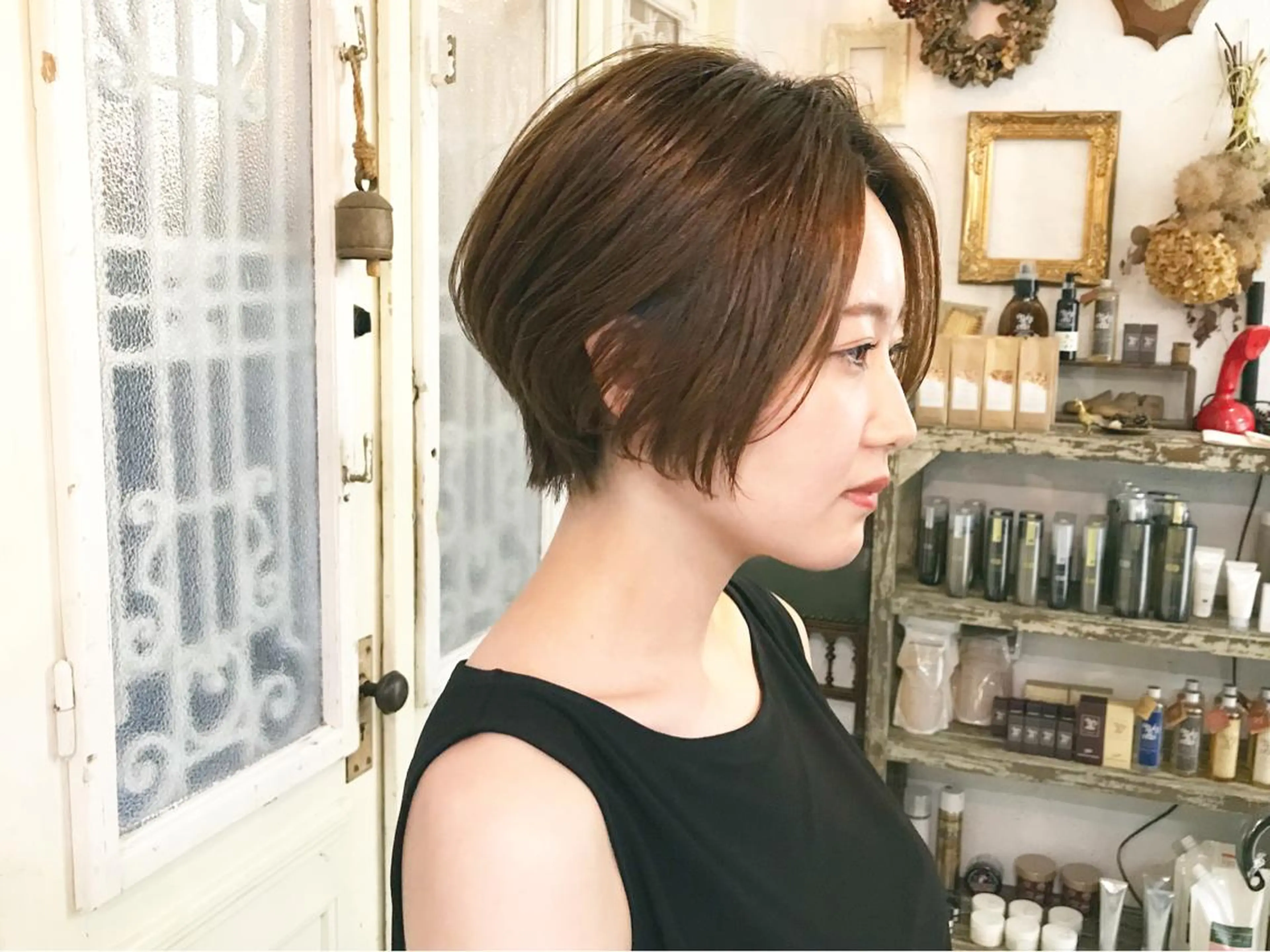 ショート 岡田 恭明のヘアスタイル