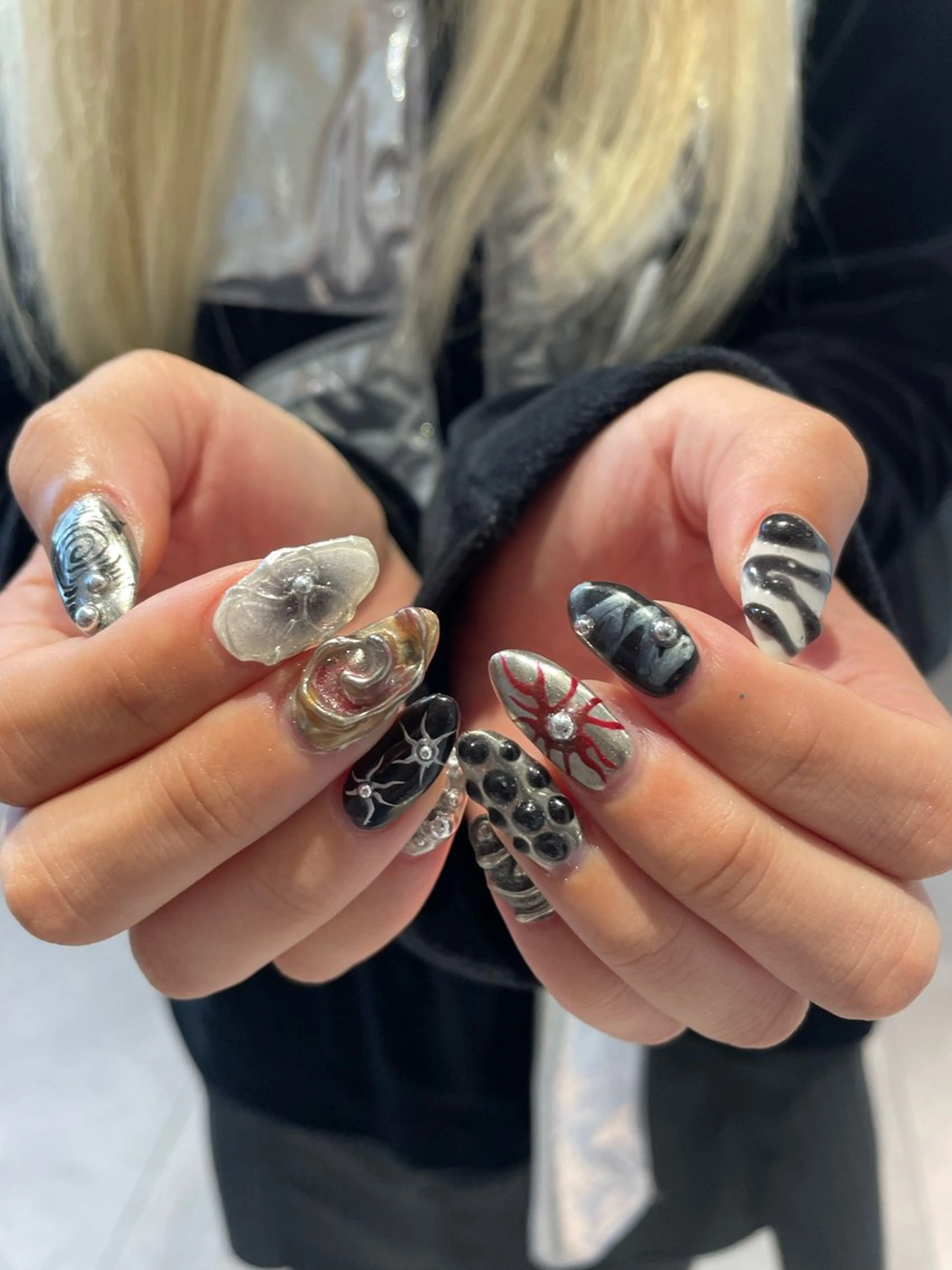 ネイル ハンドネイル hair&nail ☯️アイリ☯️のネイルデザイン