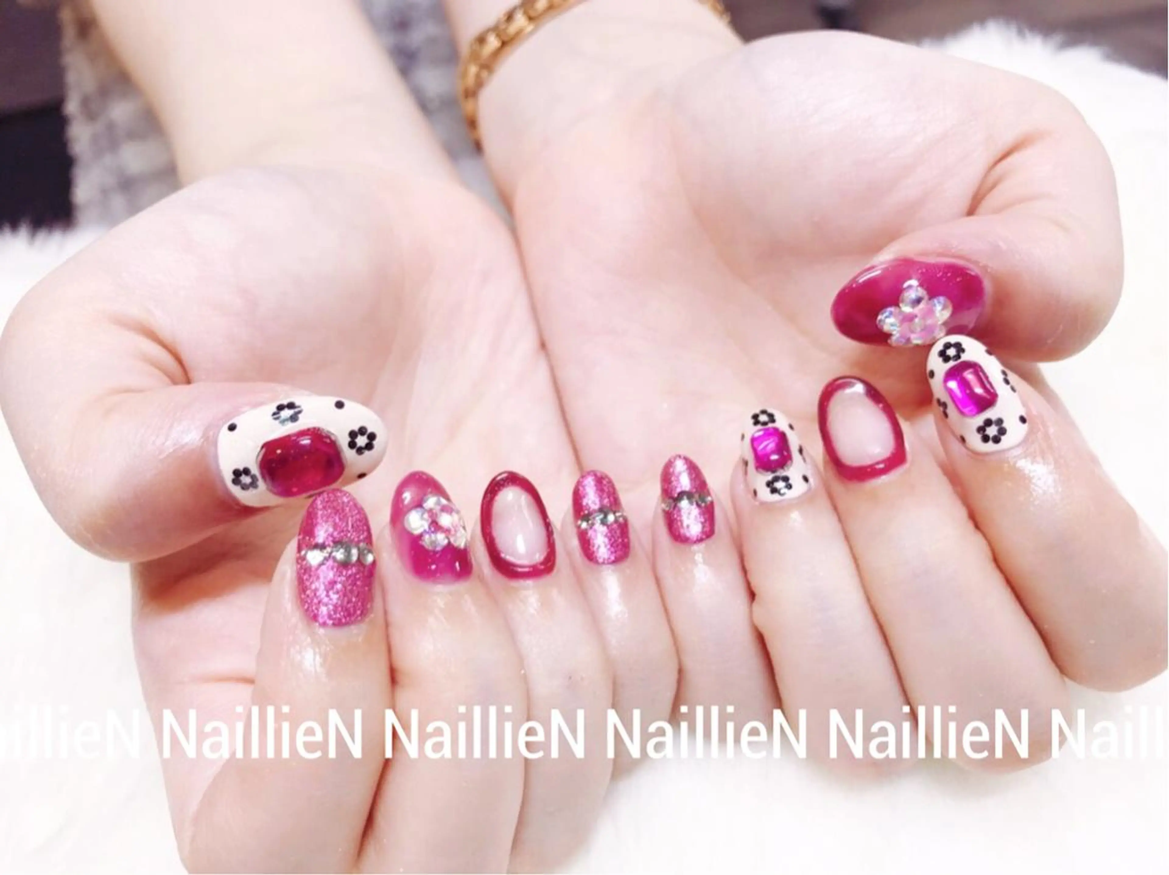 ネイル 持ち込み Nail lieNのネイルデザイン