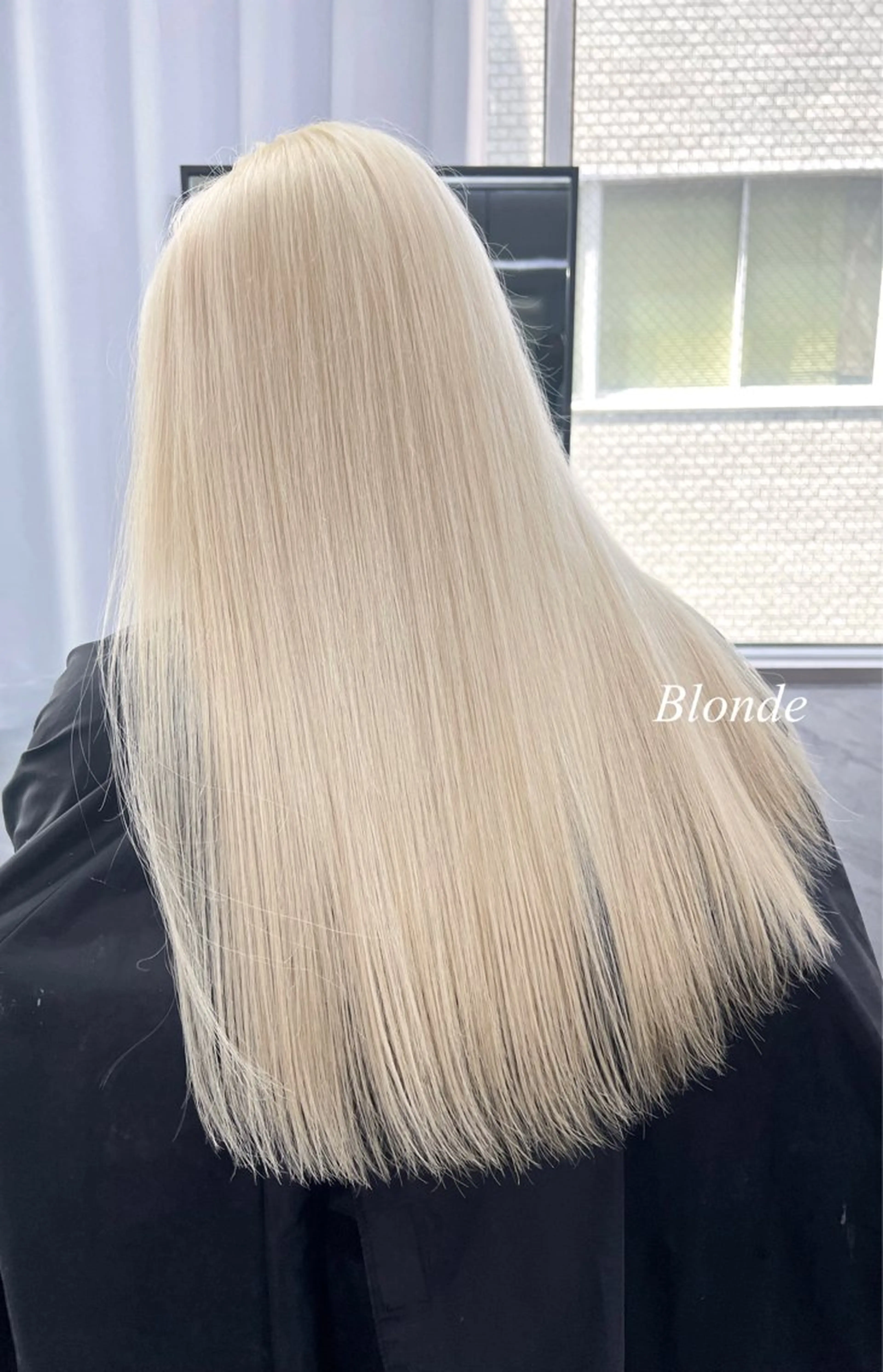 ロング カラー シールエクステ ハイトーンカラー エクステ ヘアカラー トリートメント シールエクステ特化 ハイトーン、NANAのヘアスタイル