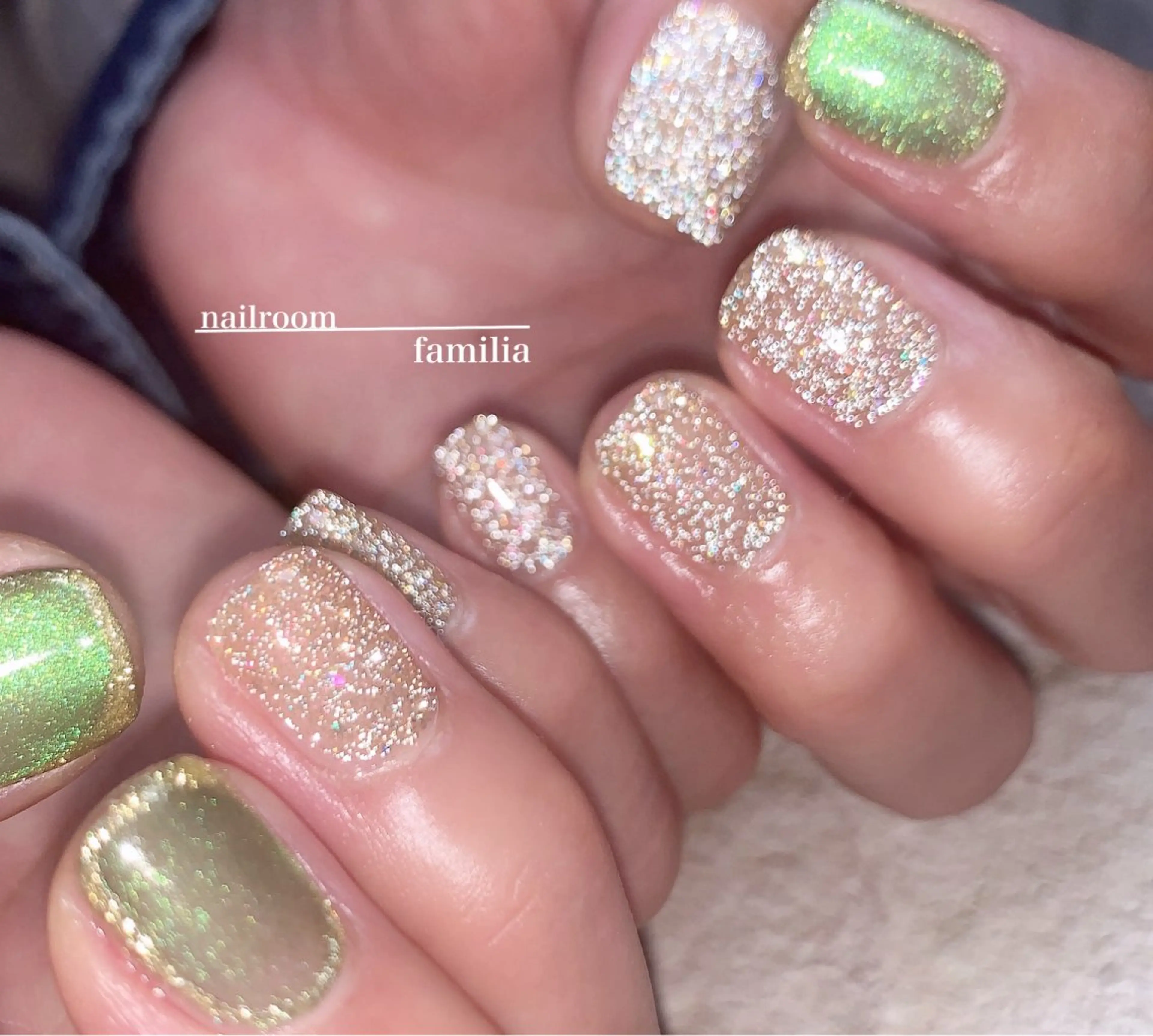 ネイル フラッシュネイル マグネットネイル ハンドネイル -nailroom- familiaのネイルデザイン