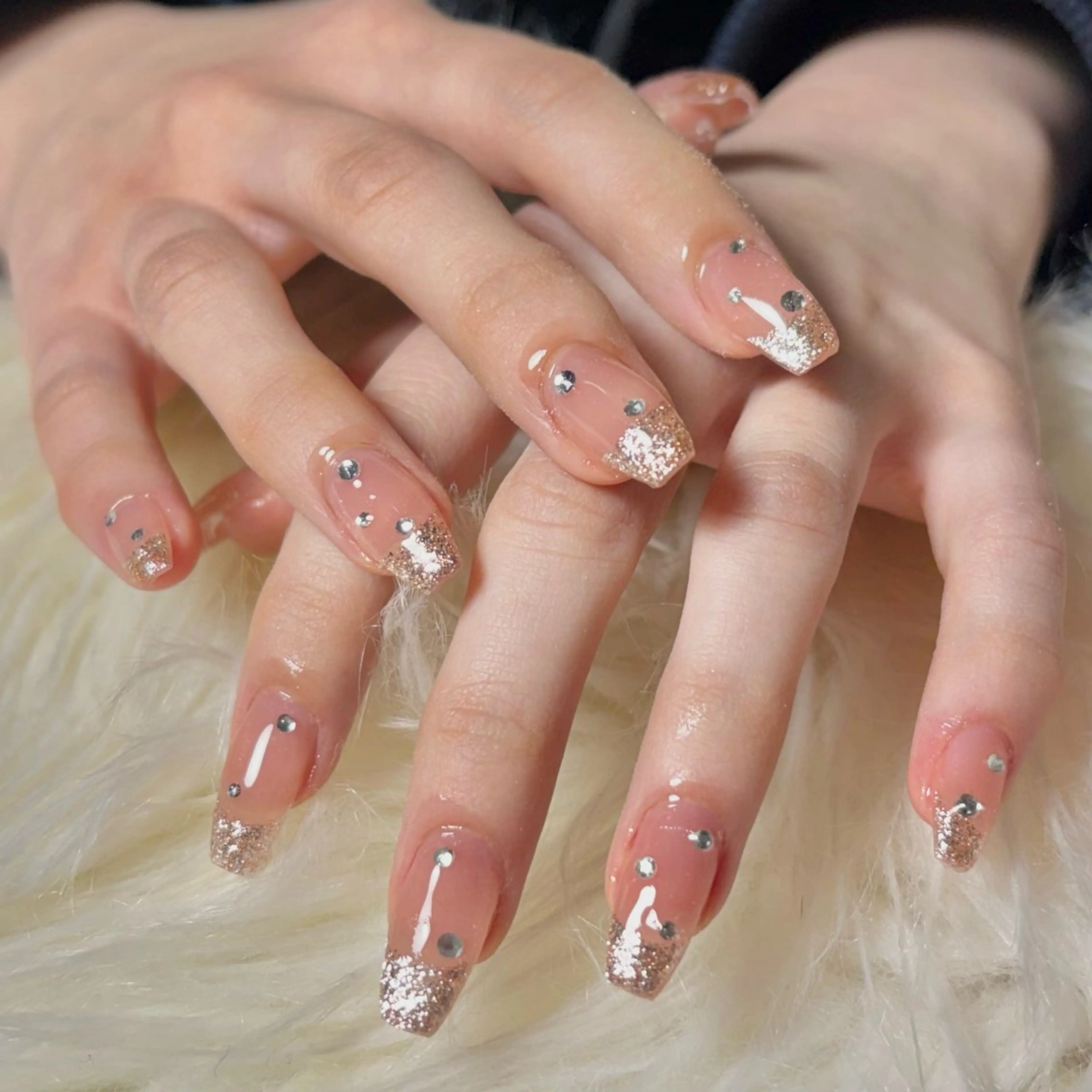 ネイル ハンドネイル ハンドケア hohomi .のネイルデザイン