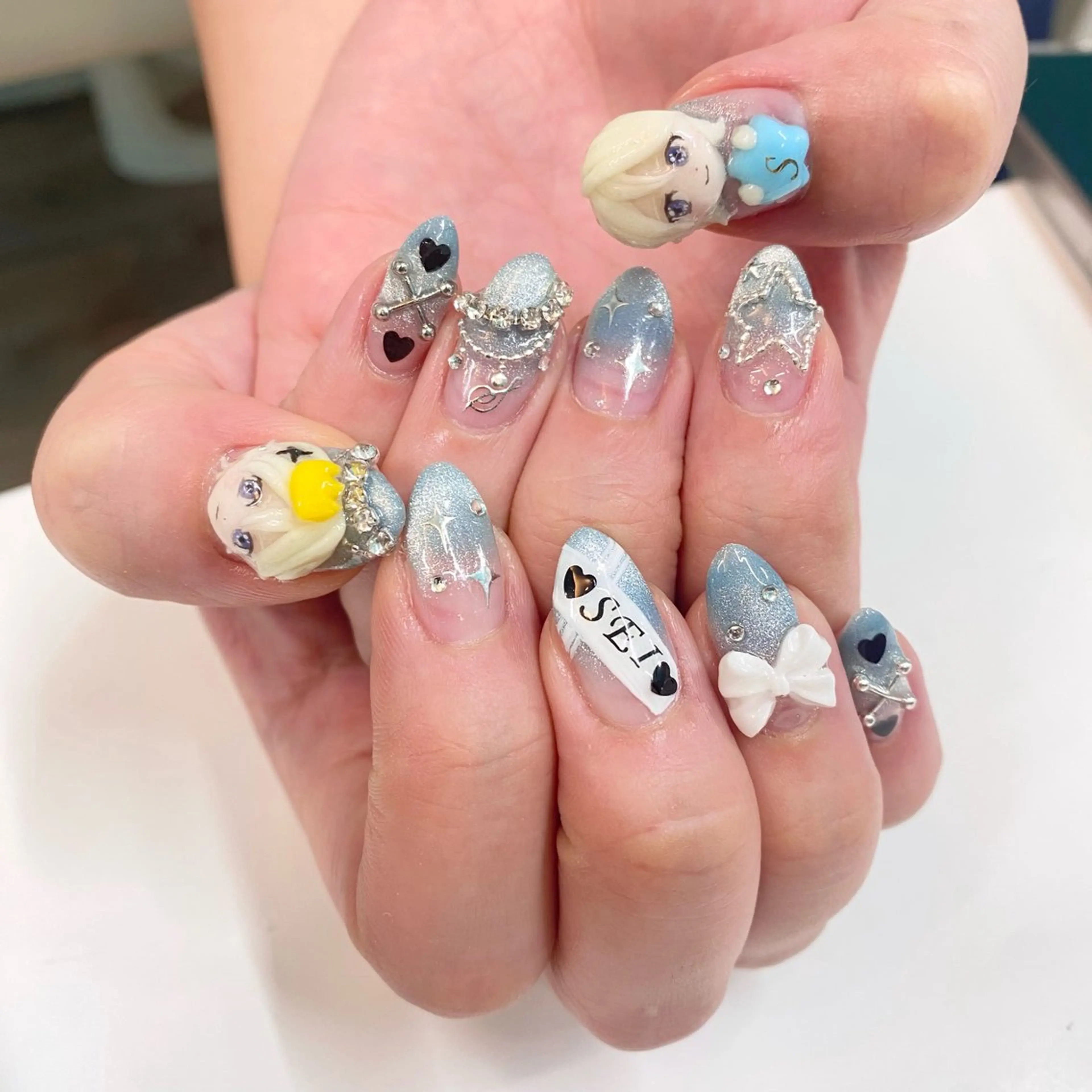 ネイル ハンドネイル Kira-ra所属・Kira-ra💎 KIRARIのネイルデザイン