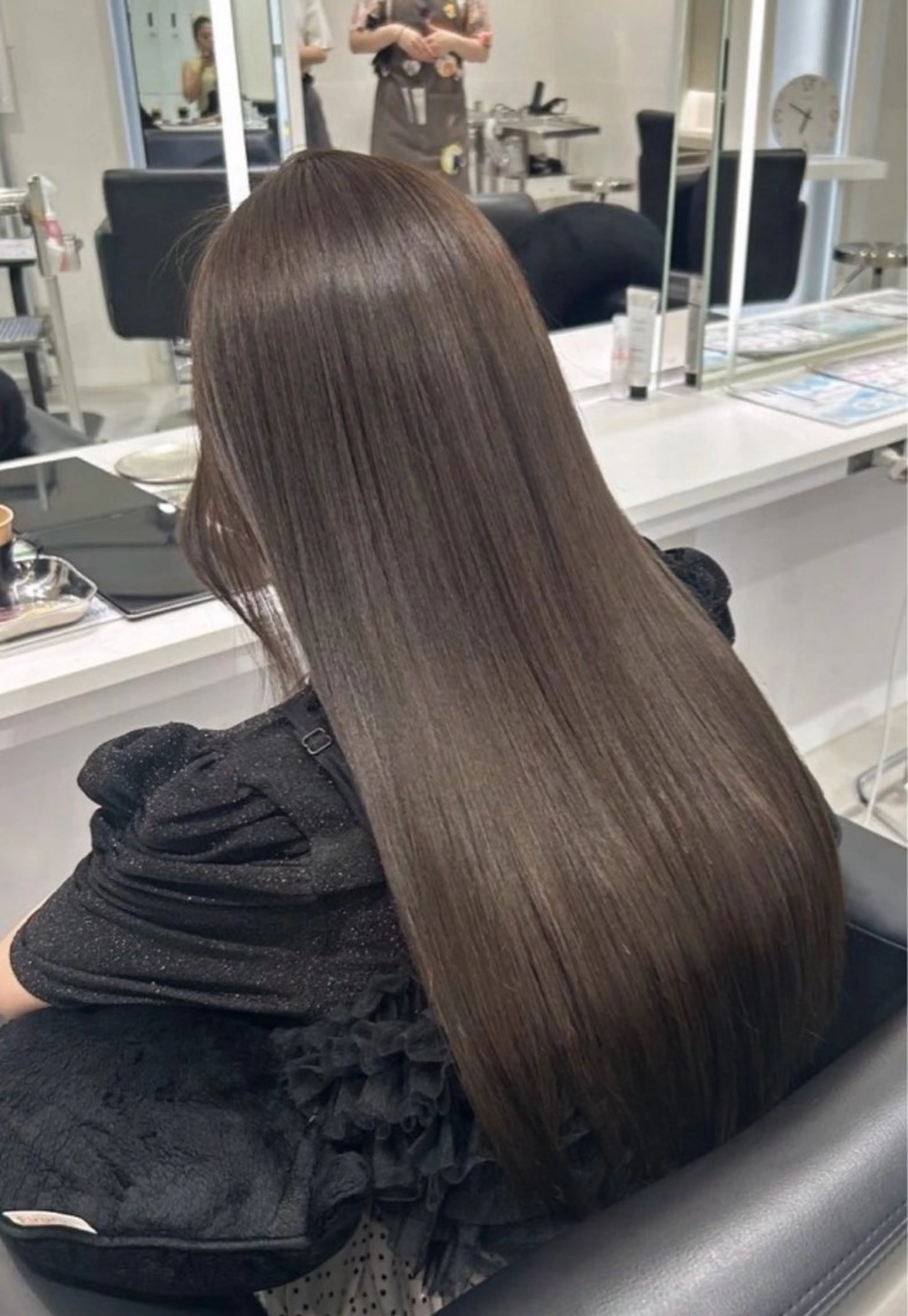 ロング カラー ヘアカラー トリートメント ヘアセット グレージュ/ベージュ /経堂/sana🌱のヘアスタイル