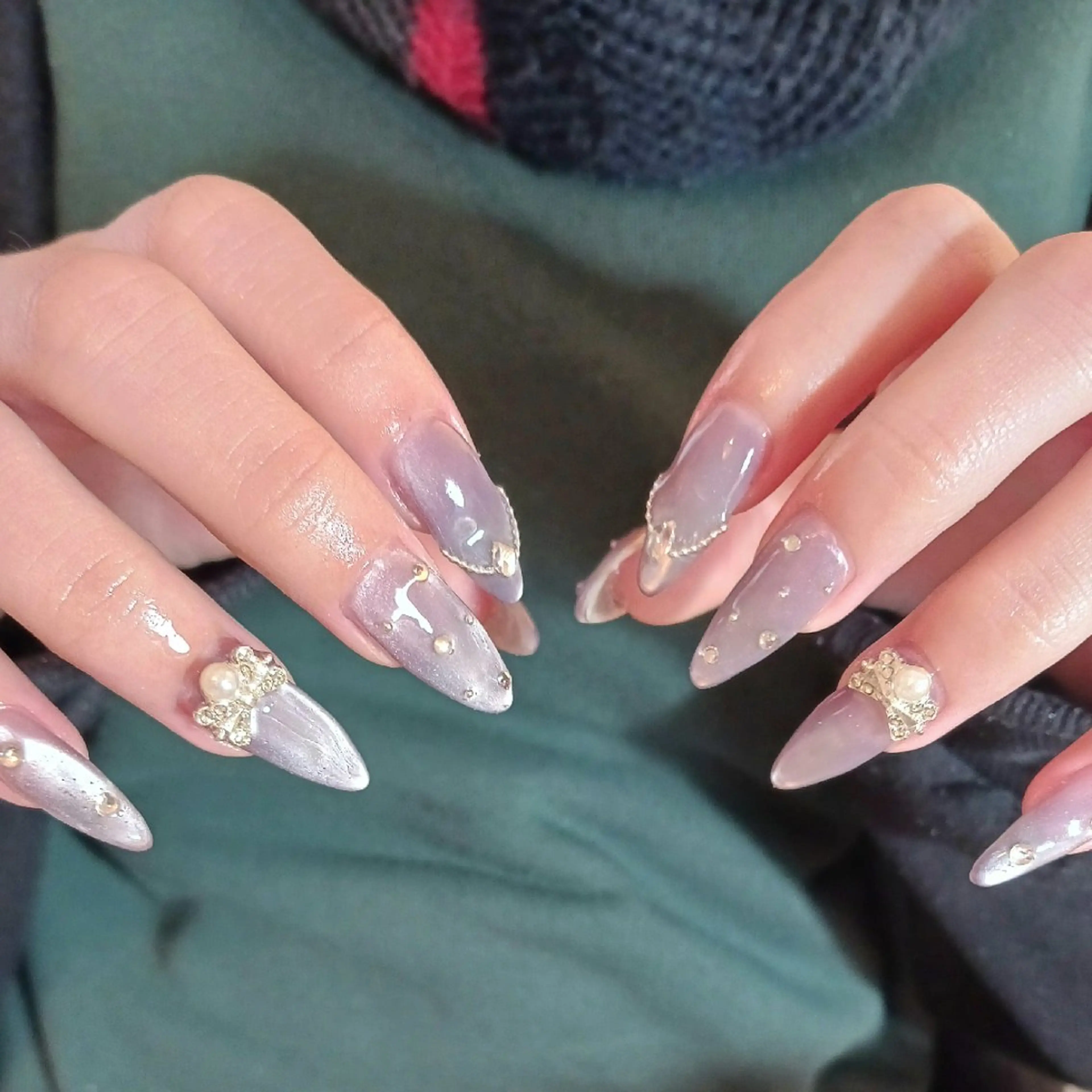 ネイル キラキラネイル ロングネイル マグネットネイル 持ち込み パープル ハンドネイル owlnail /持込みデザイン専門のネイルデザイン