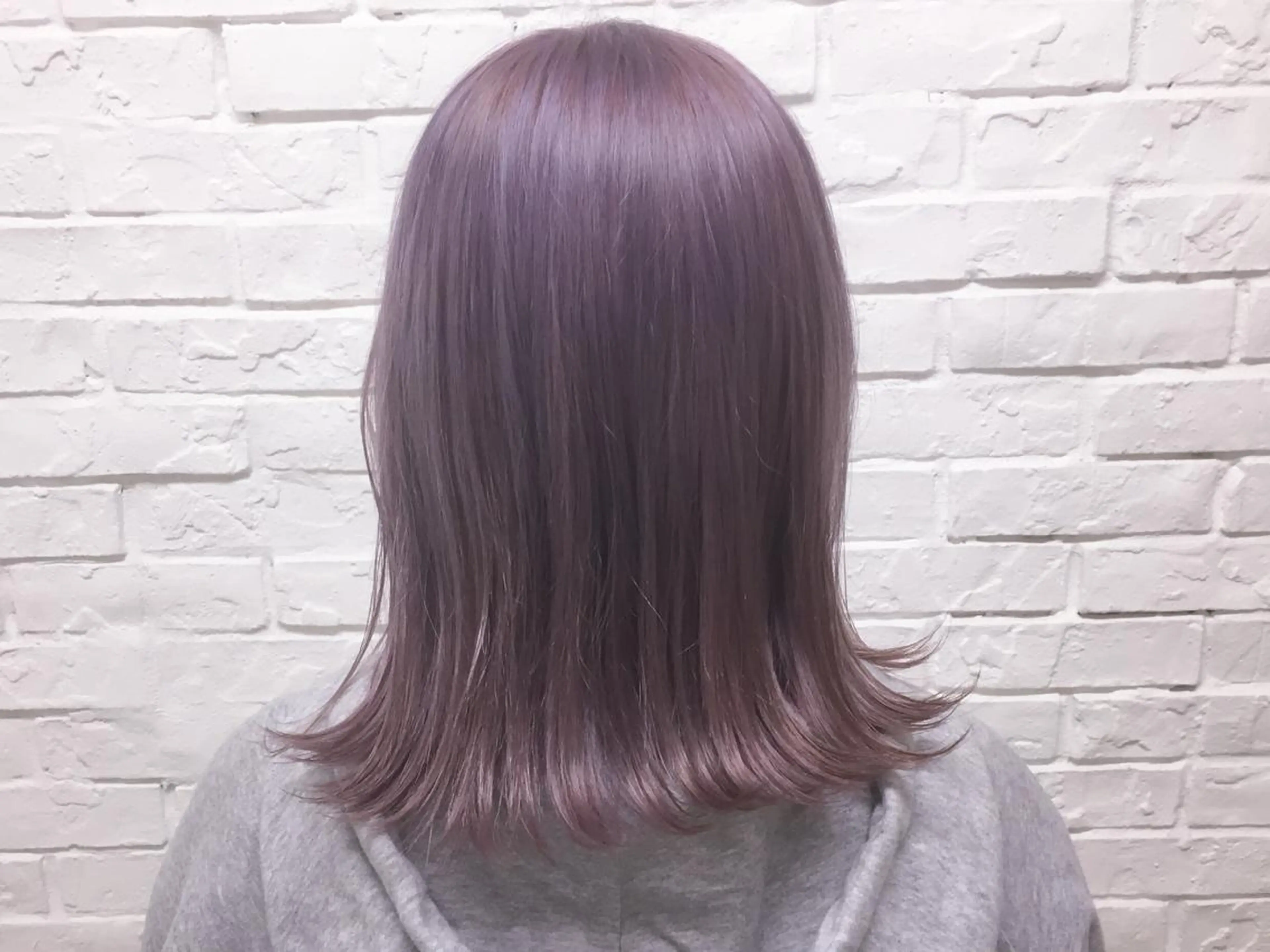 ミディアム カラー ブリーチ 透明感カラー ラベンダーカラー Hairsalon F+Moana by HEADLIGHT所属・salonF 🔸hamaのマツエク・マツパデザイン