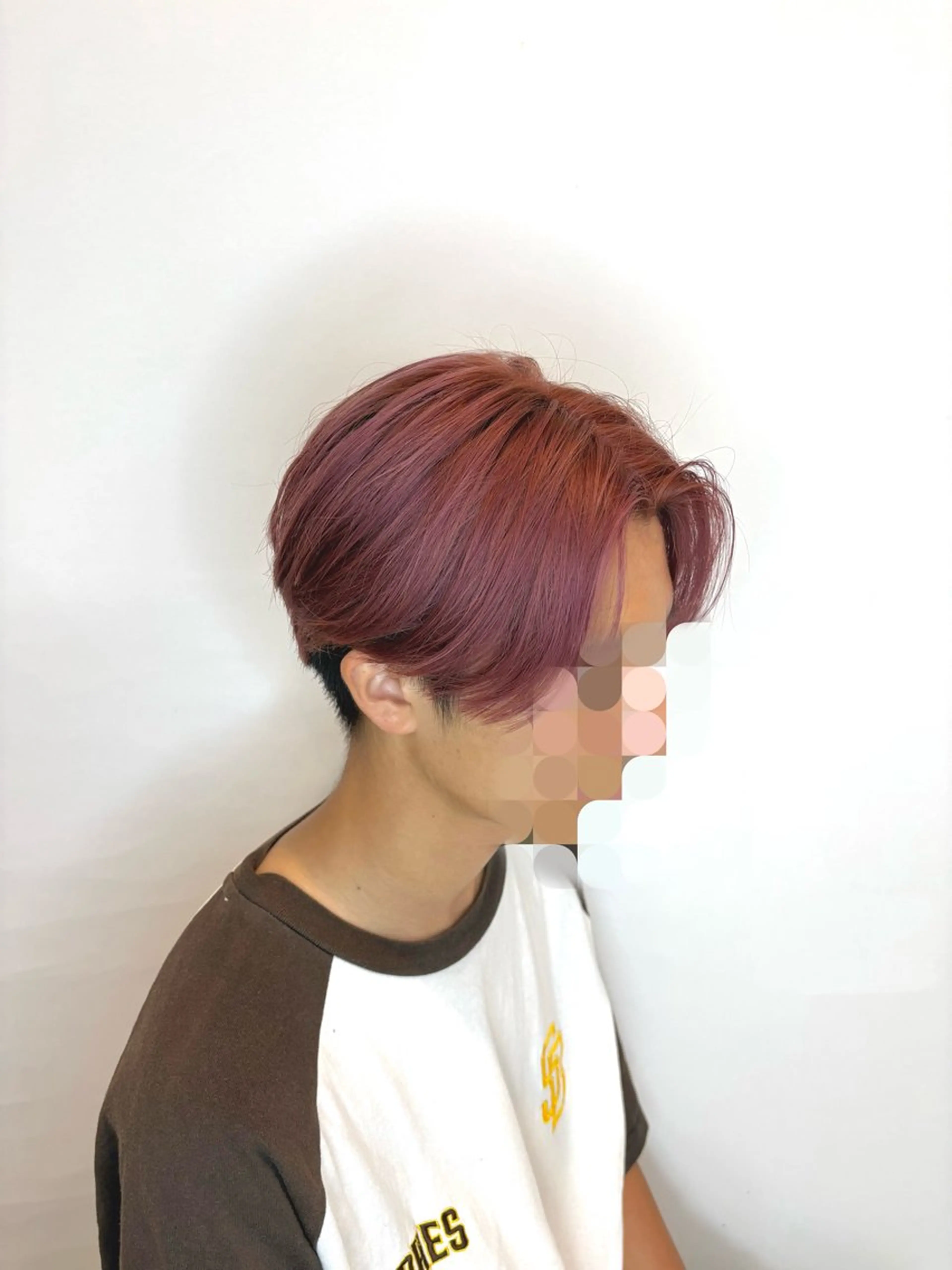 ショート カラー ピンクカラー SHIKI .のヘアスタイル
