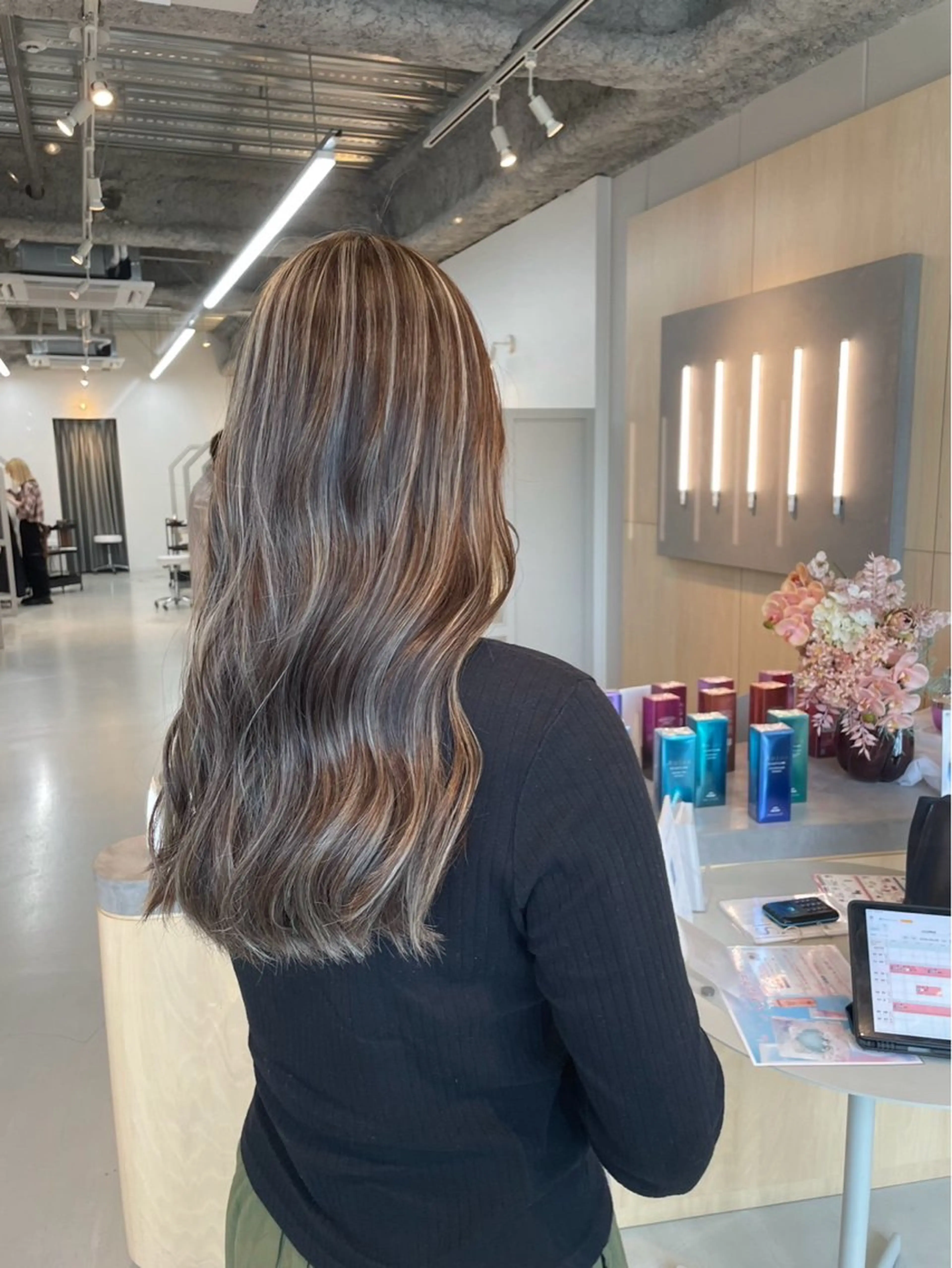 ロング 藤原 悠暉のヘアスタイル