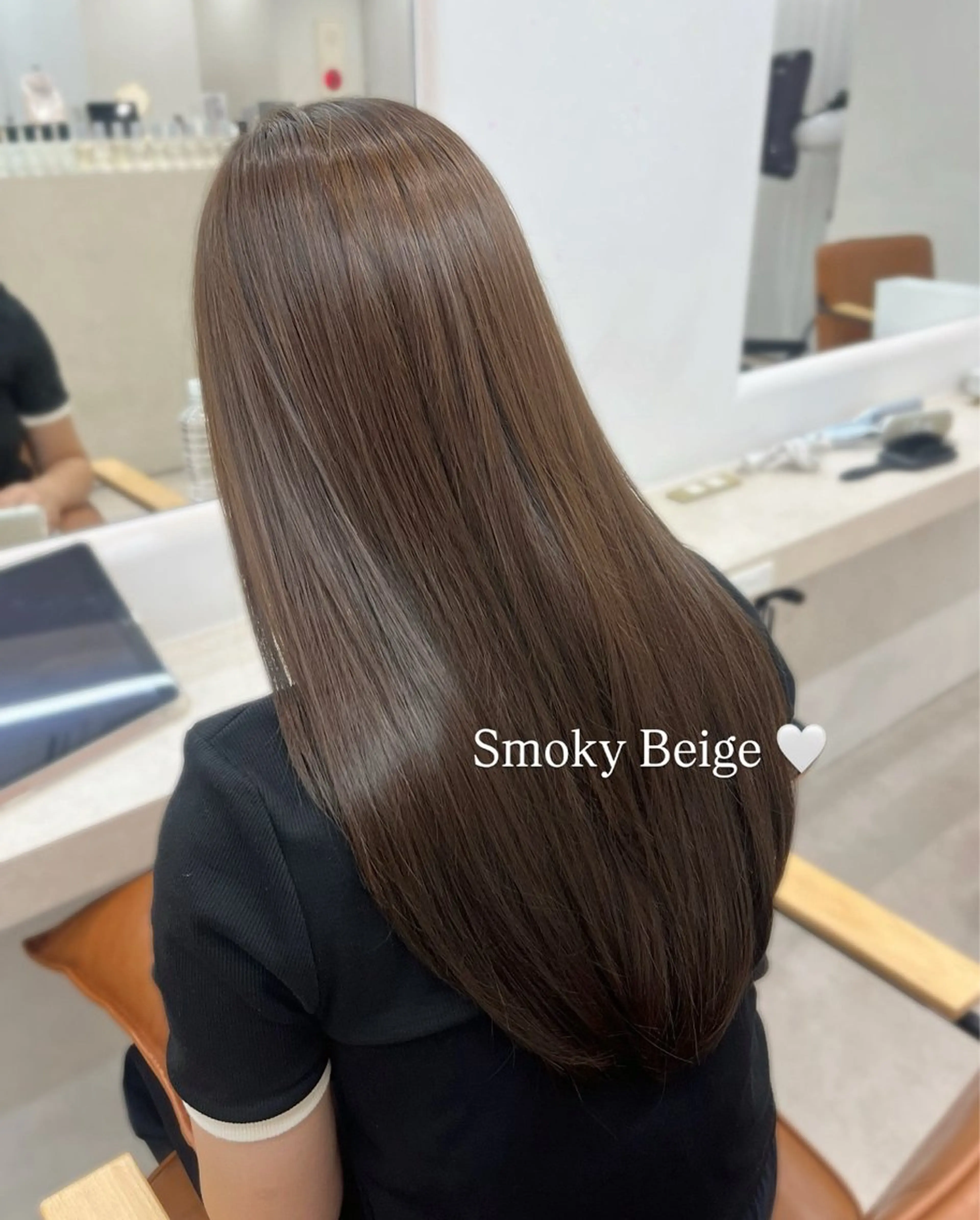 カラー ヘアカラー ひなこ♡艶カラー/ ベージュ🤍透明感のヘアスタイル