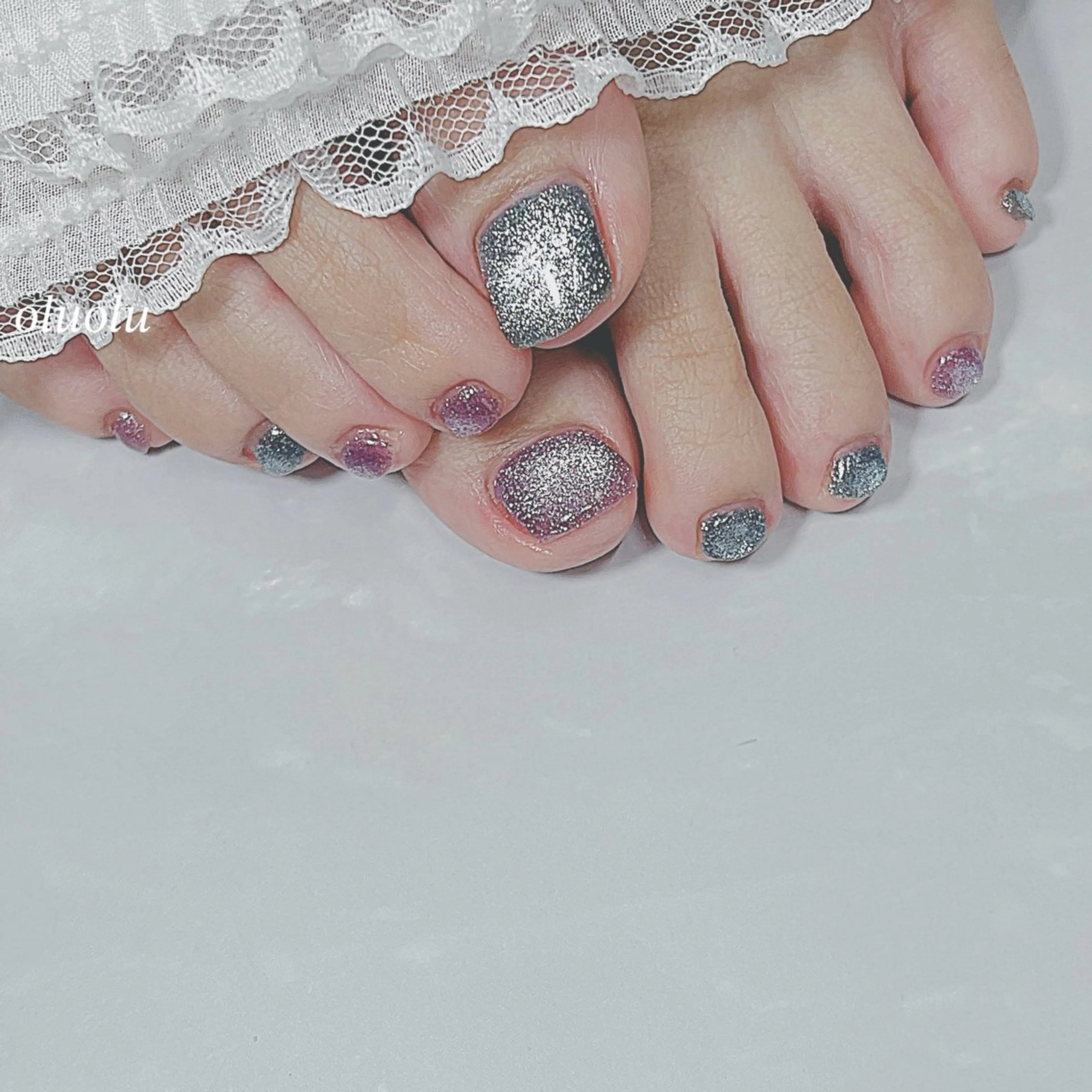 ネイル アートネイル フラッシュネイル フラッシュマグ フットネイル キラキラネイル フットネイル 大村 紬華のネイルデザイン