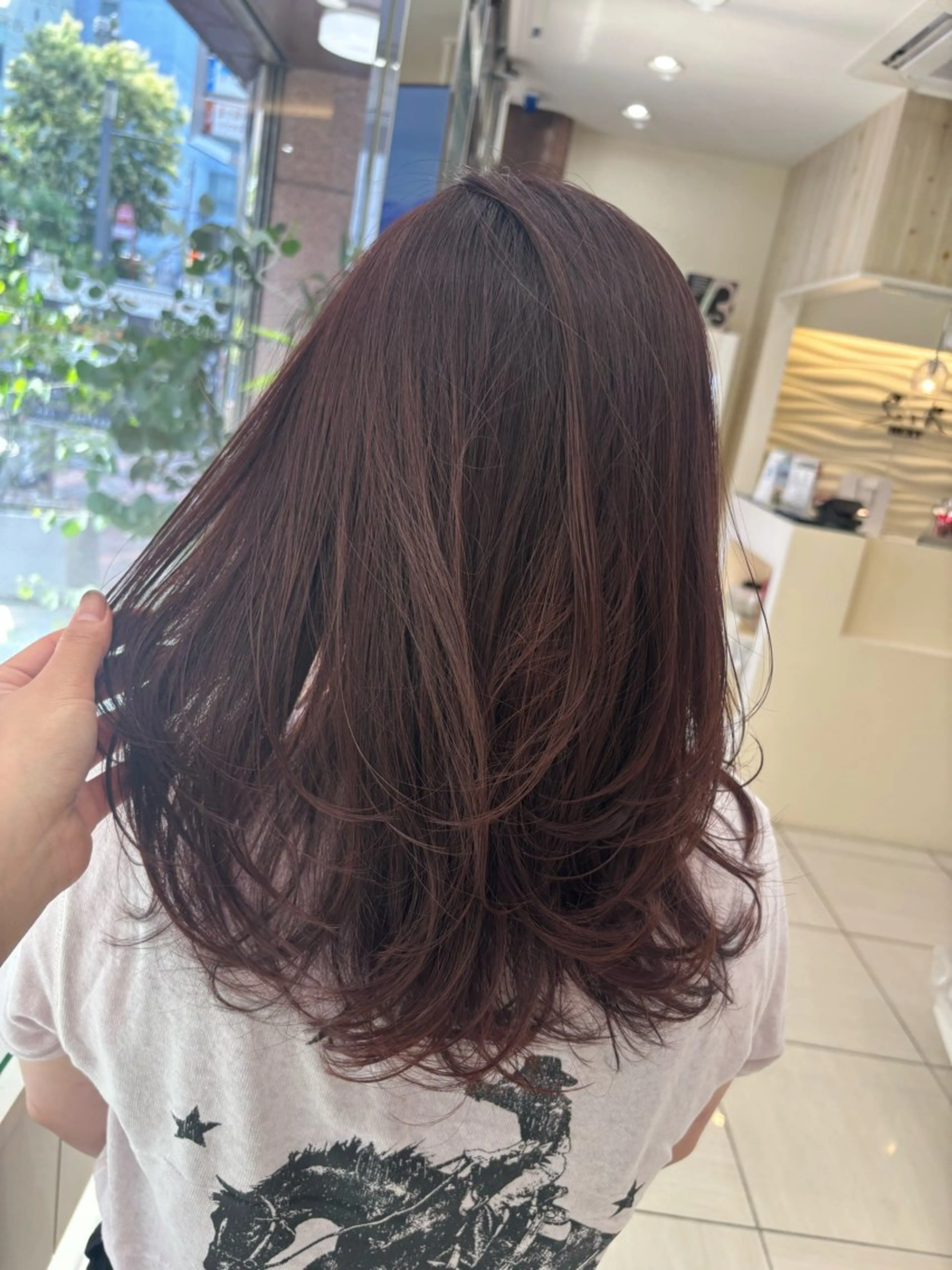 セミロング カラー ピンクカラー レイヤーカット カット ヘアカラー 田野倉NEXT店 美髪ニストのヘアスタイル