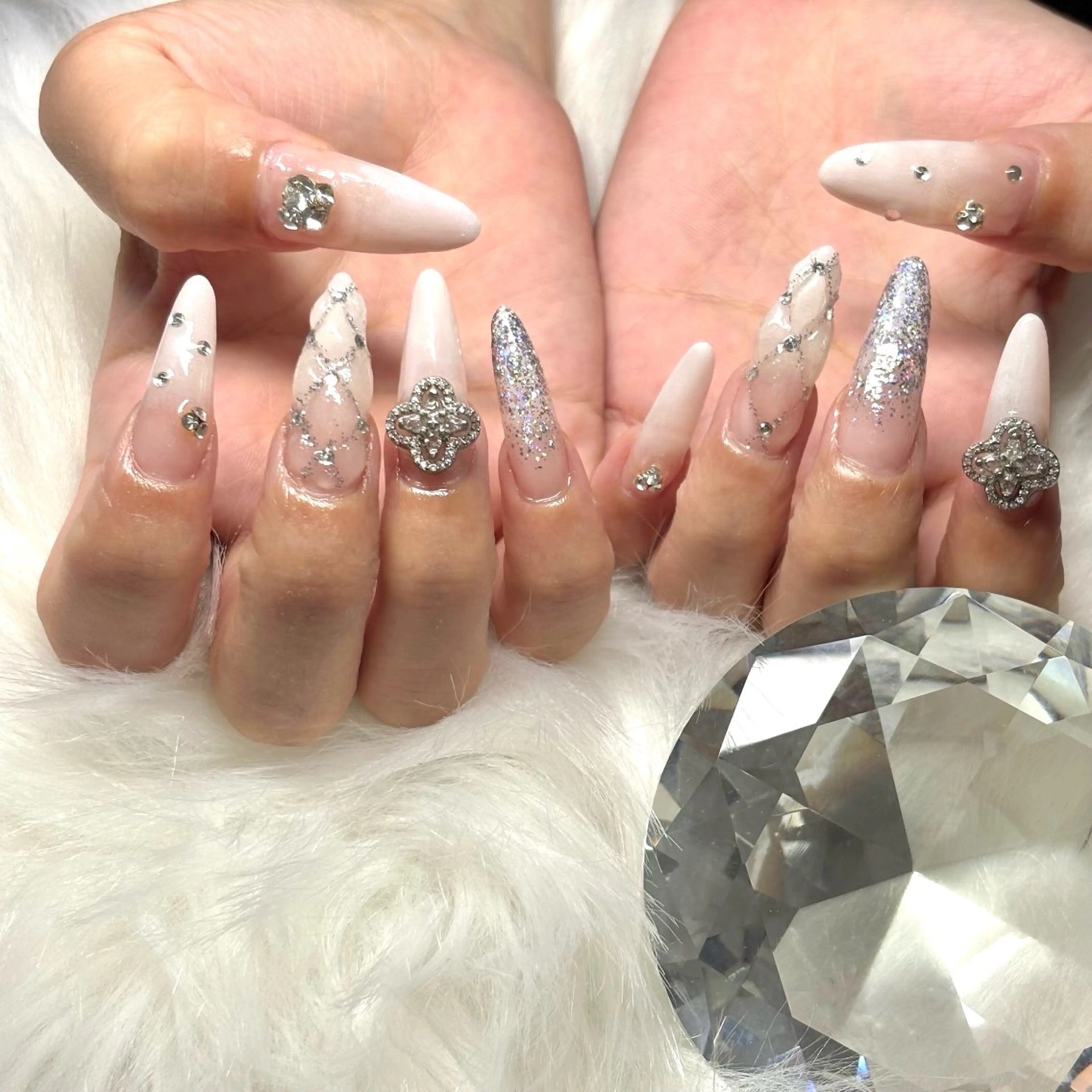 長さ出し込みやり放題💅💎の写真