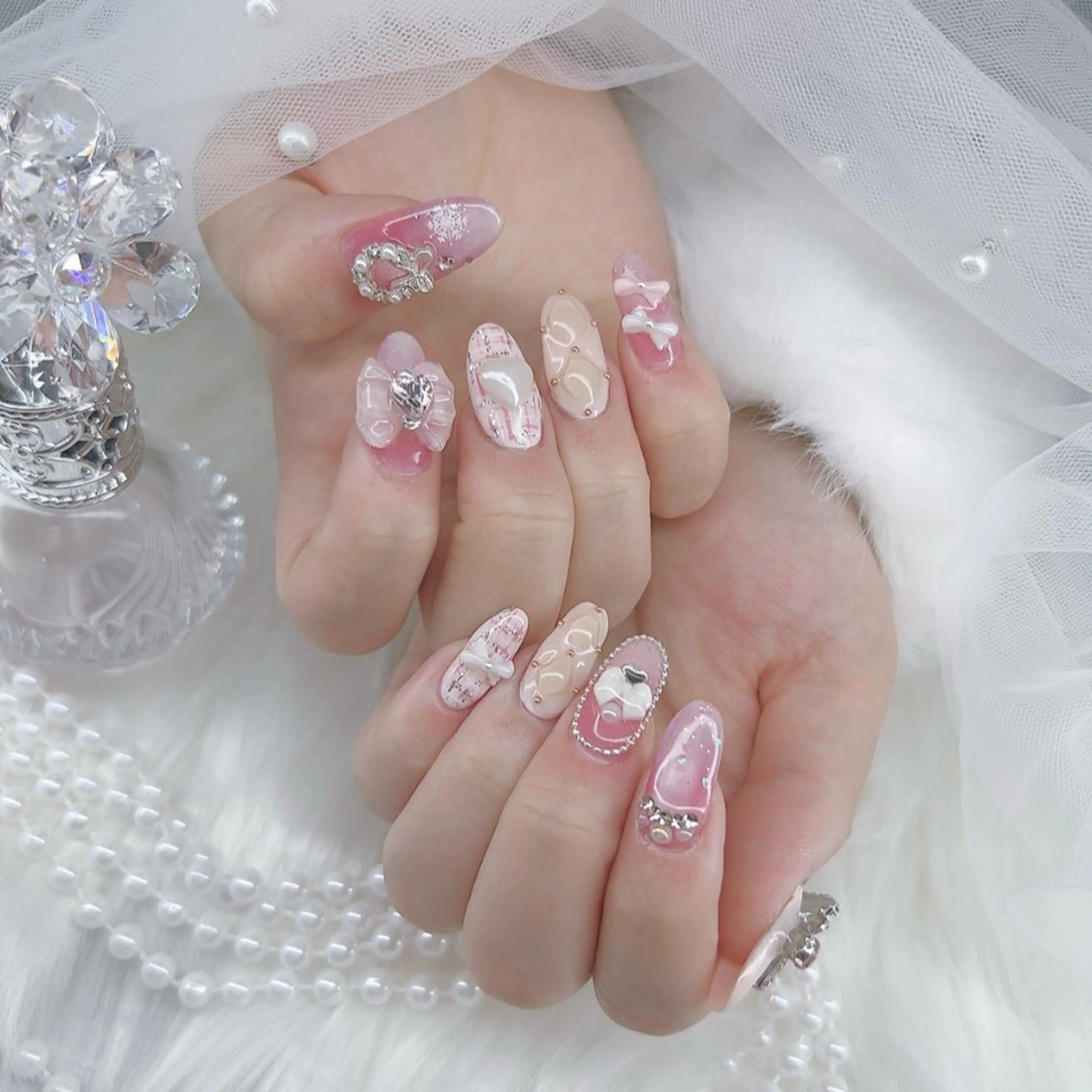 🎀持ち込み、オーダーデザイン🎀アート多めデザイン✨パーツ込(画像などがある方は前日までにお送りください)の写真