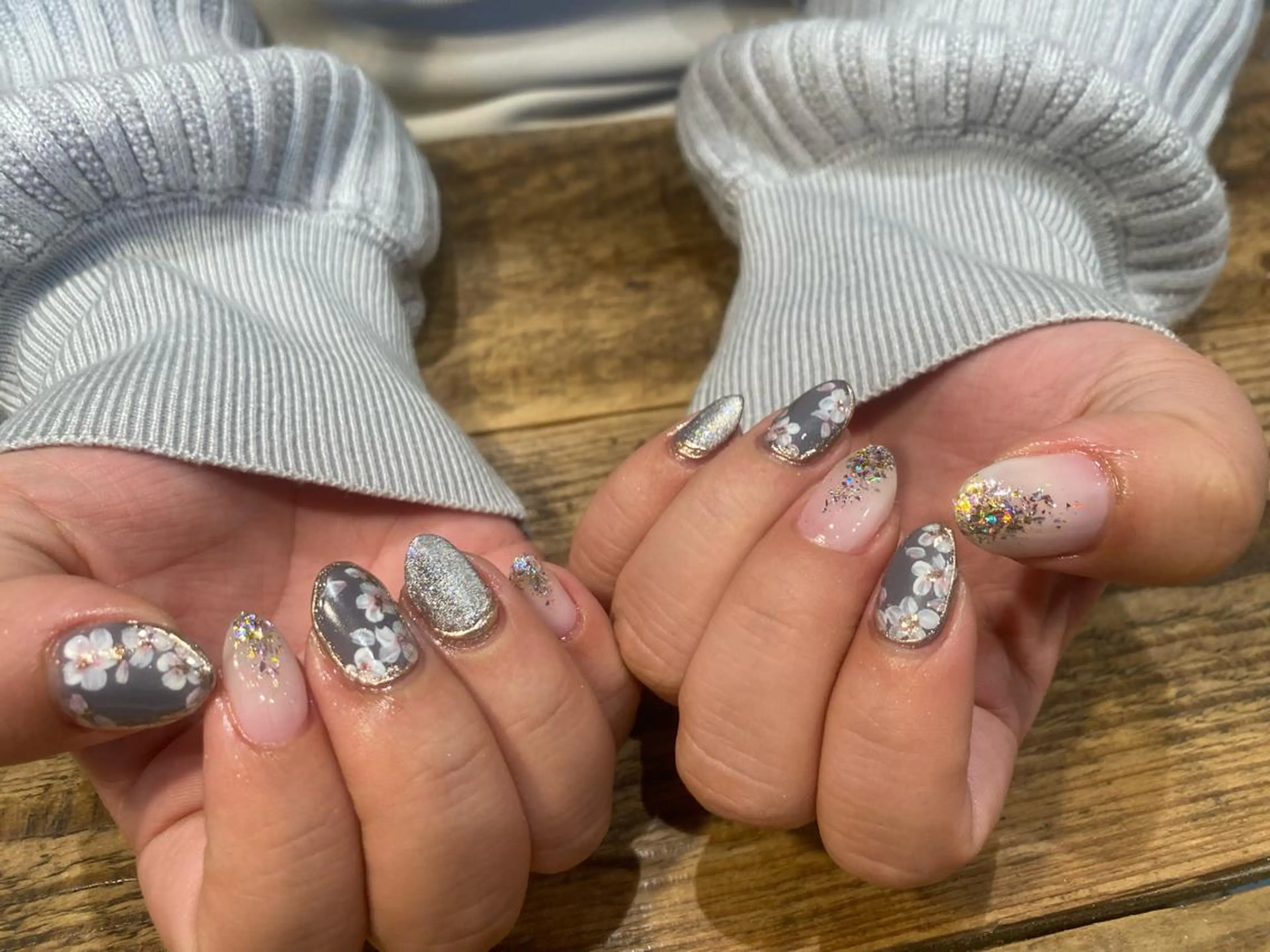 ネイル 佐藤  悠子のネイルデザイン