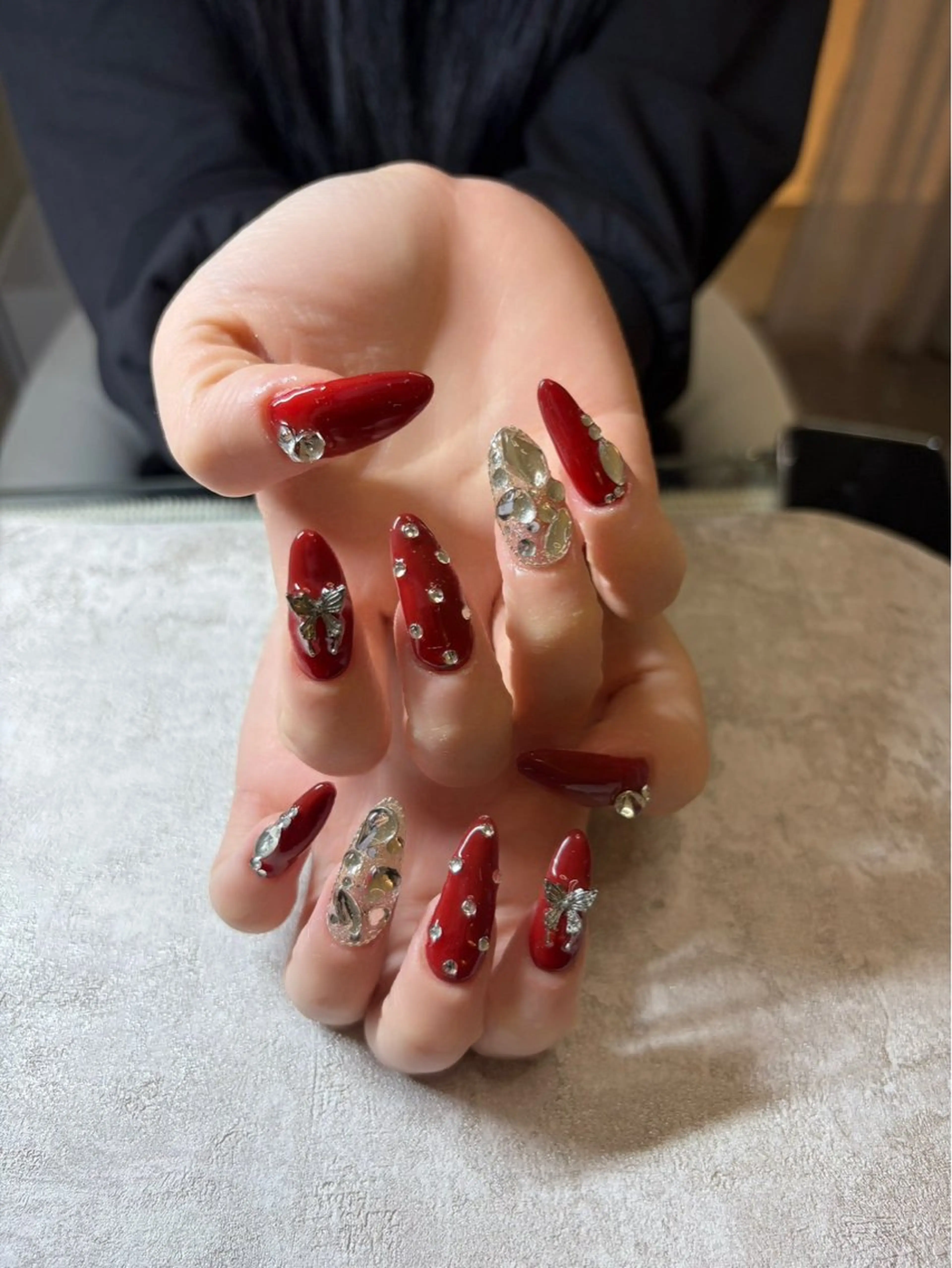 ネイル アートネイル Lowé所属・Lowé みるくのネイルデザイン